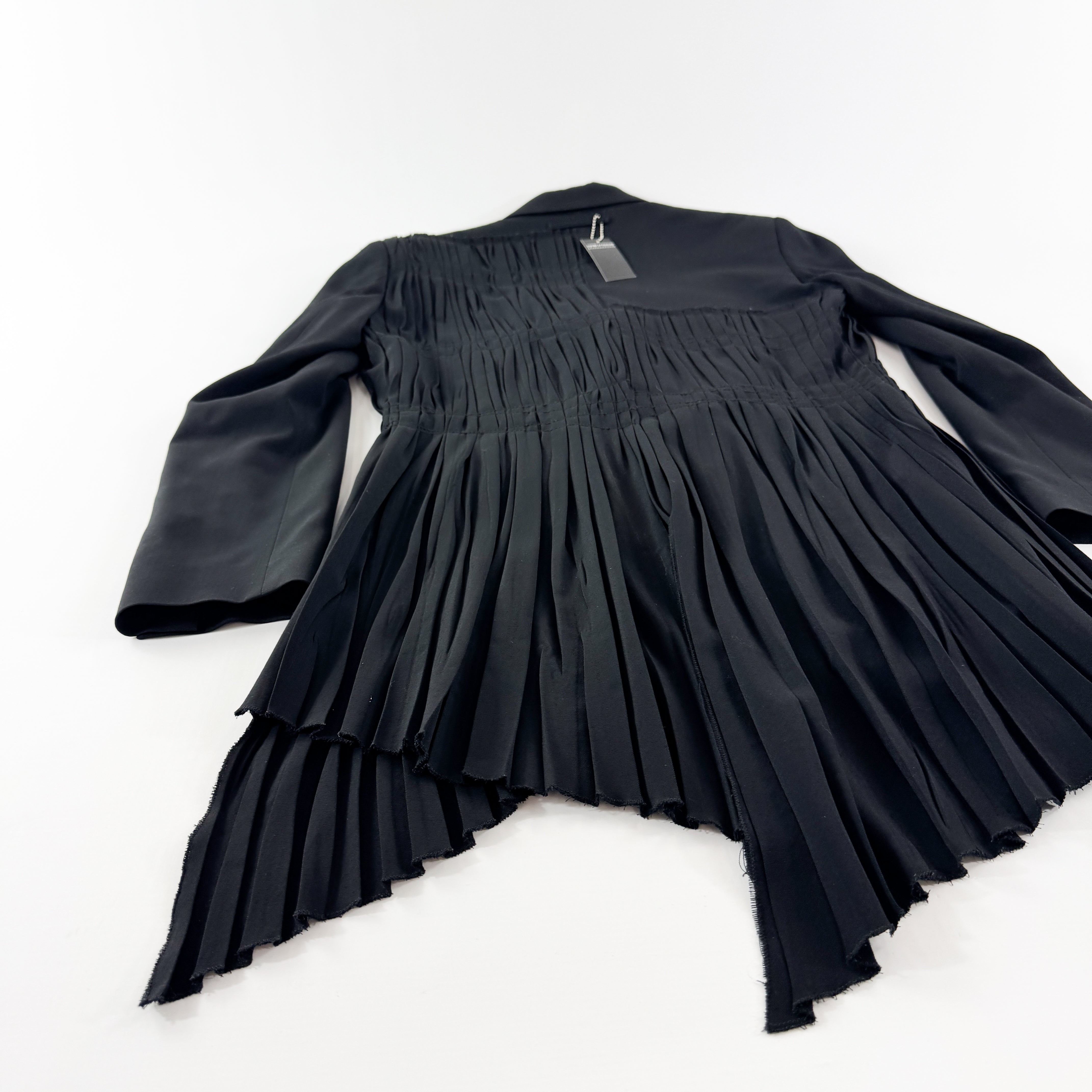 Thumbnail 9dc27b62-e99c-43bb-bfe3-ceaa885f9ea6