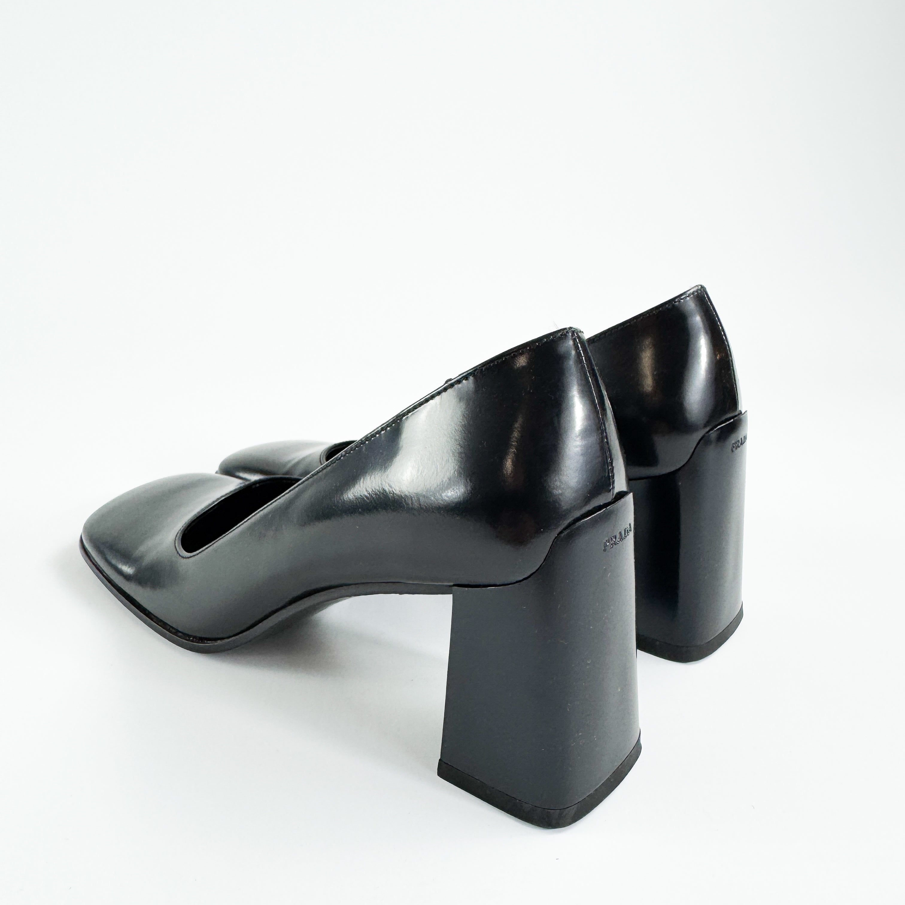 Thumbnail c9f8093e-ab73-4845-8a7c-a213749fc61a