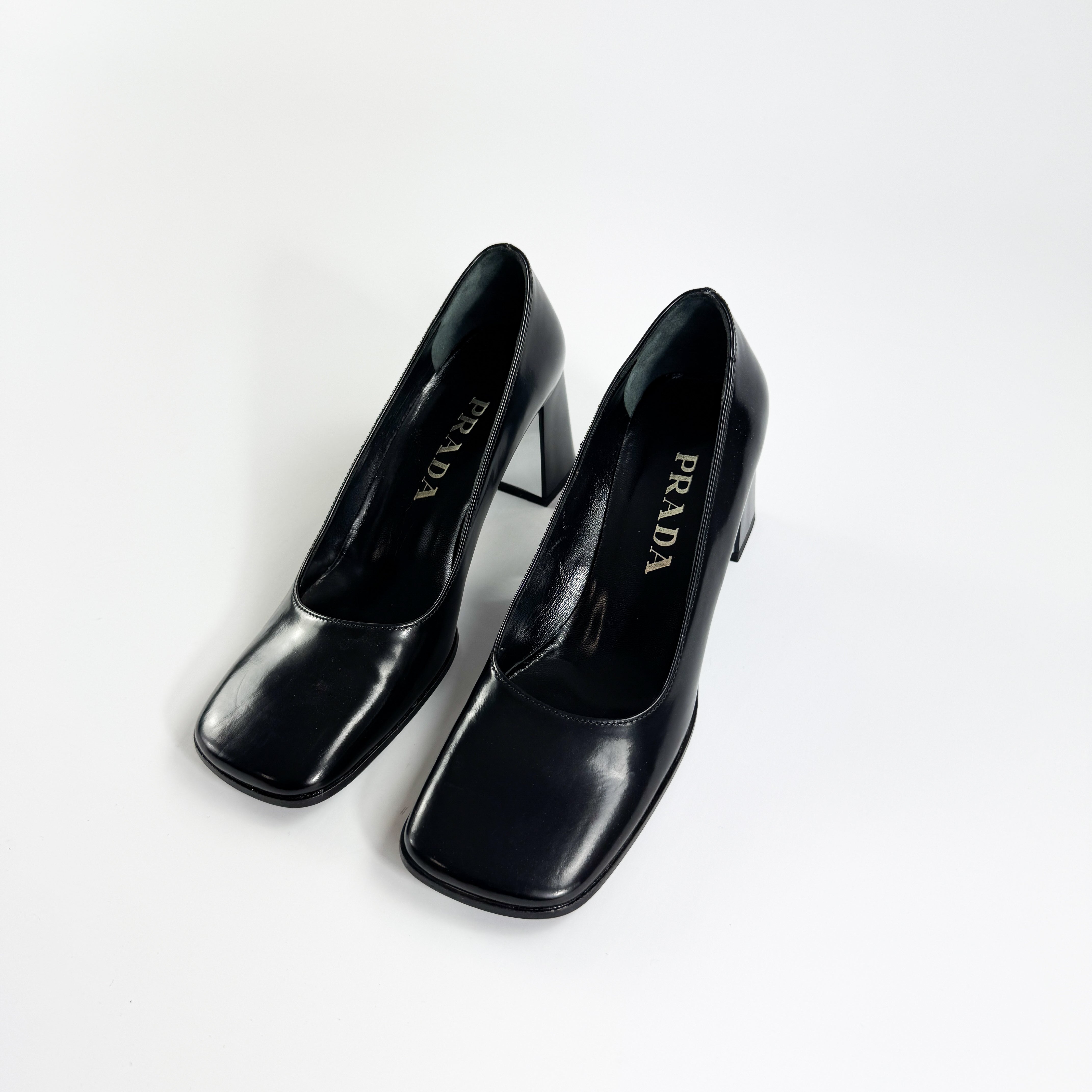 Thumbnail b9cba1d2-be38-4dae-8644-f52545e87f51