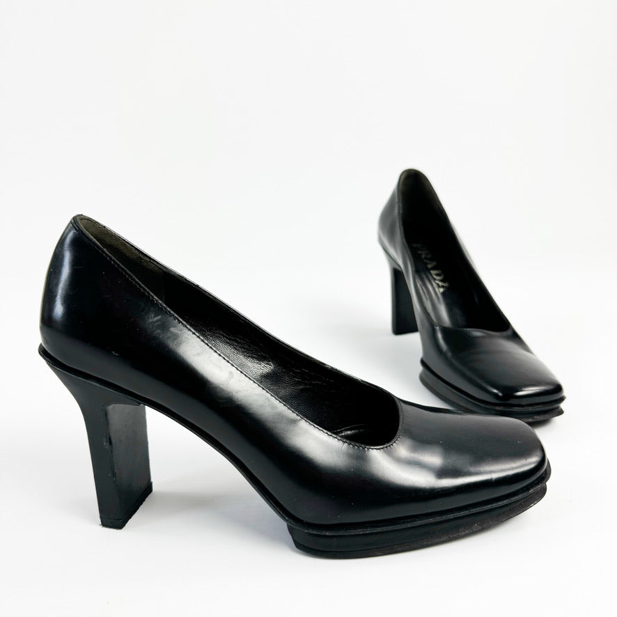 Thumbnail 2add65bb-24d1-4997-b5c6-8ccaf52d3500