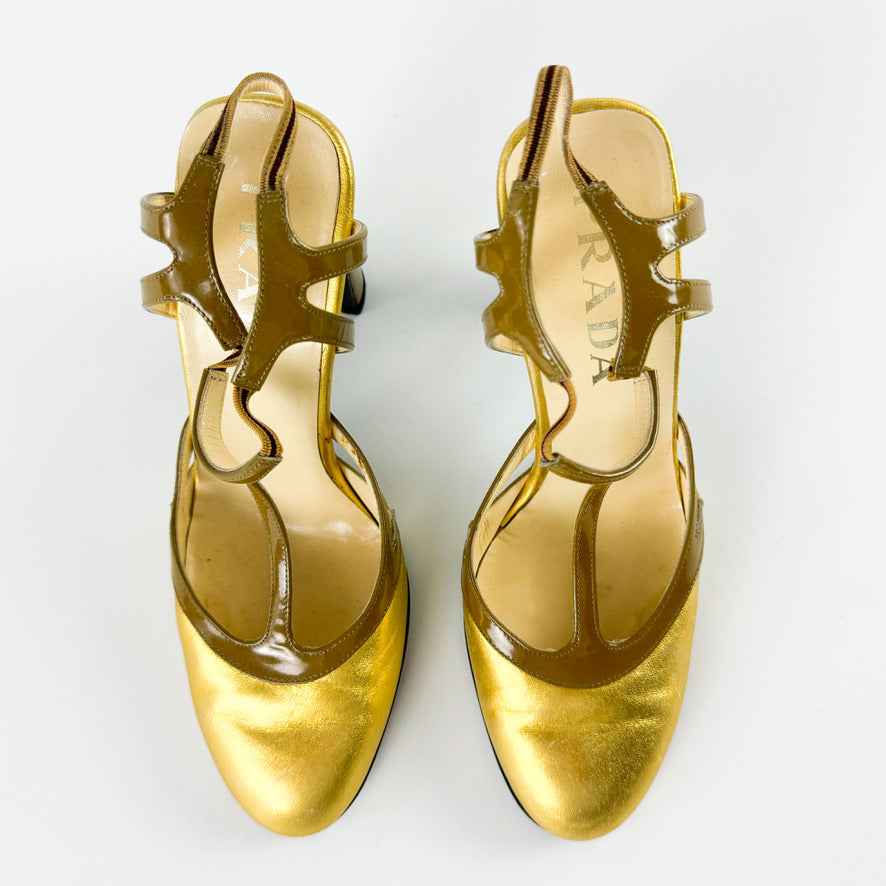 Thumbnail 18eb26e6-a30e-415c-9211-52771a81bab1