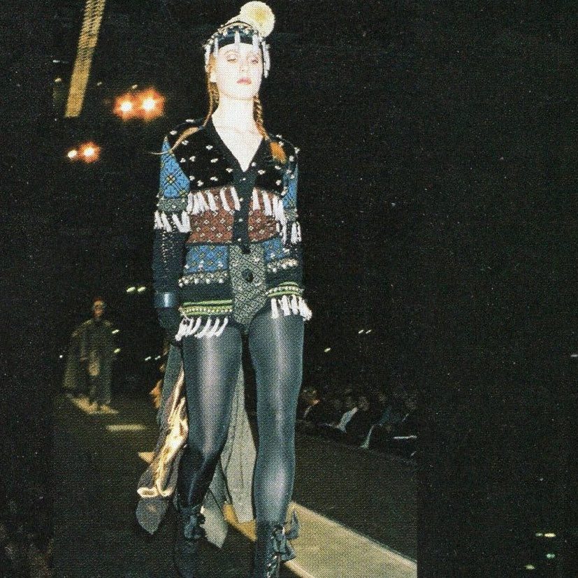 Thumbnail 08410336-f789-46fd-81cc-488b526d5142