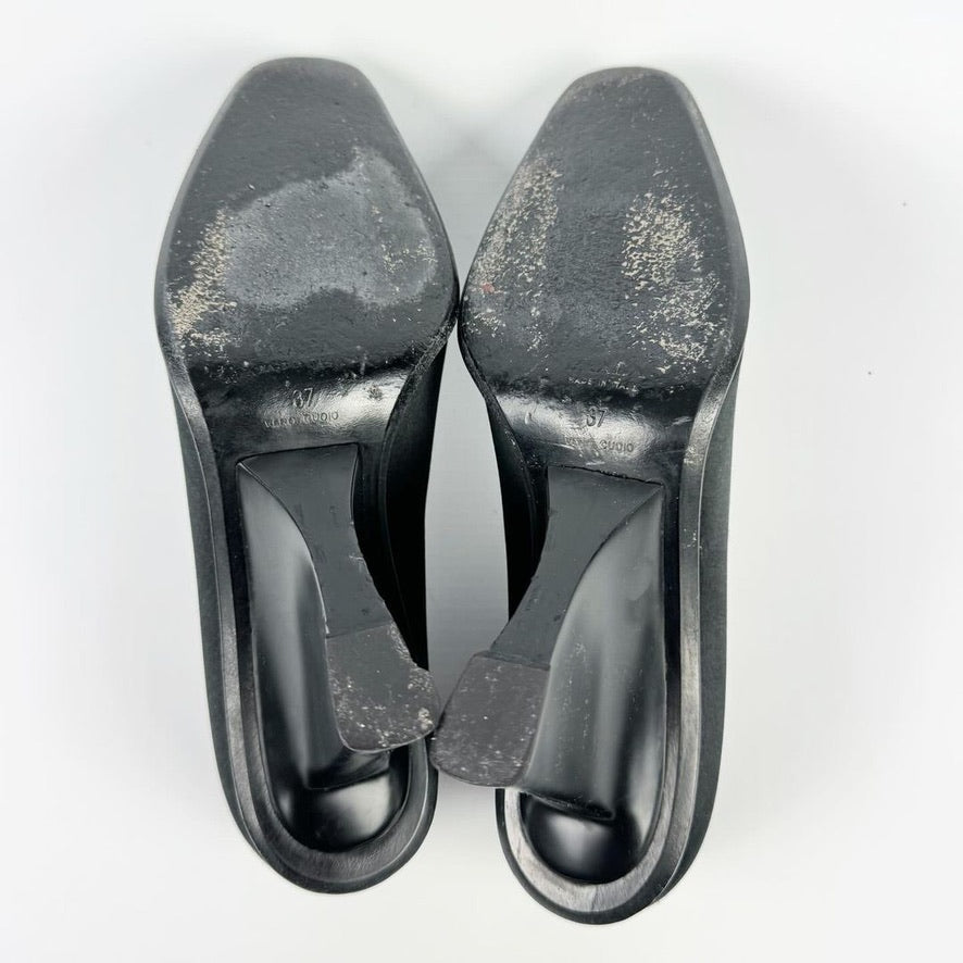 Thumbnail 4b834146-a51b-4756-8a8c-3646b7e099af