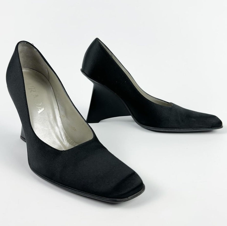 21bafd72-674b-473e-8417-d8cd98518944