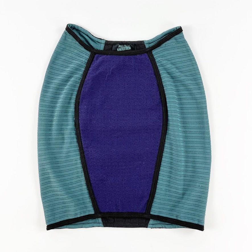 ce7cae7e-6e0c-4343-899d-5d4187936f26