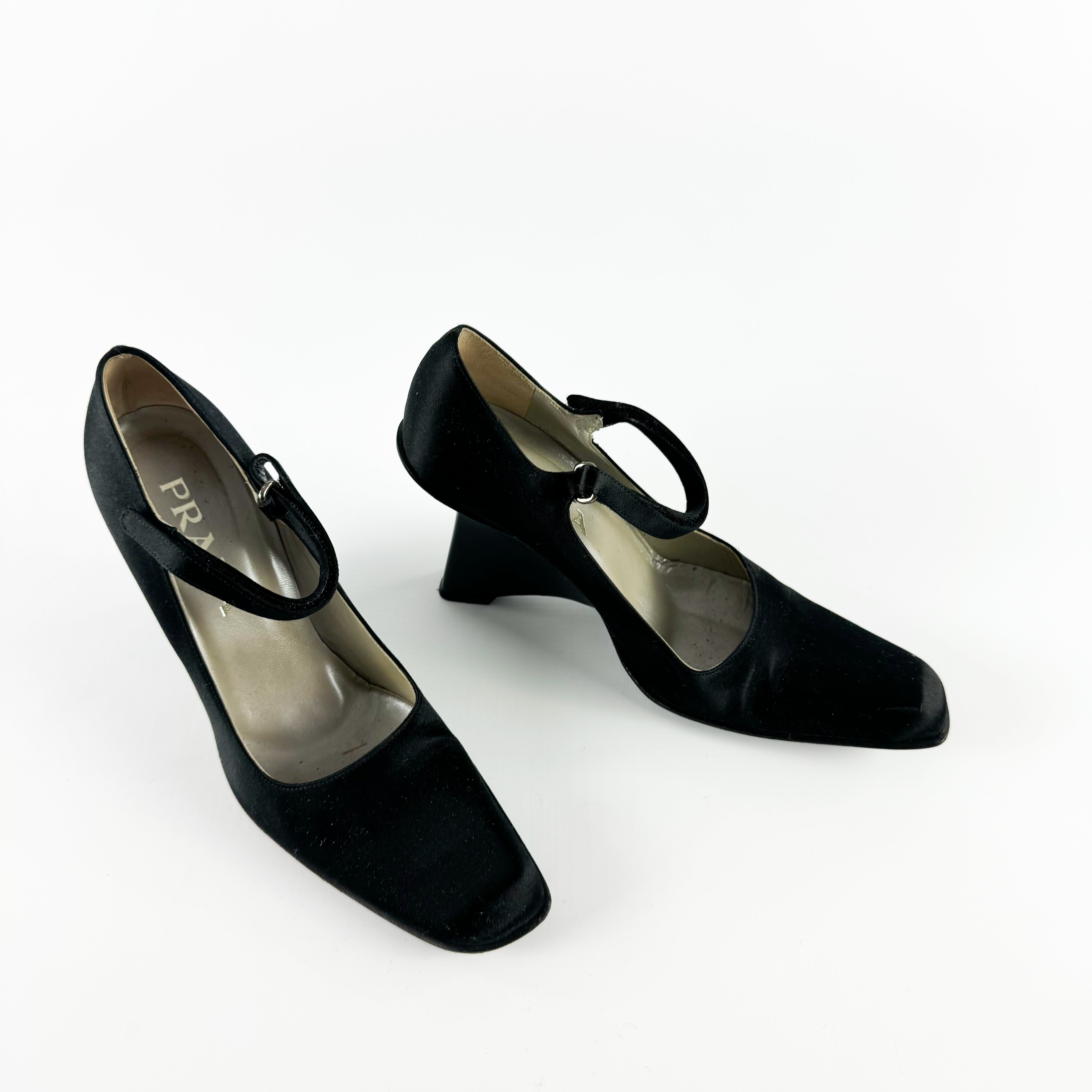 Thumbnail 37861f66-07e4-4bf7-b6dc-11bf988de2a8