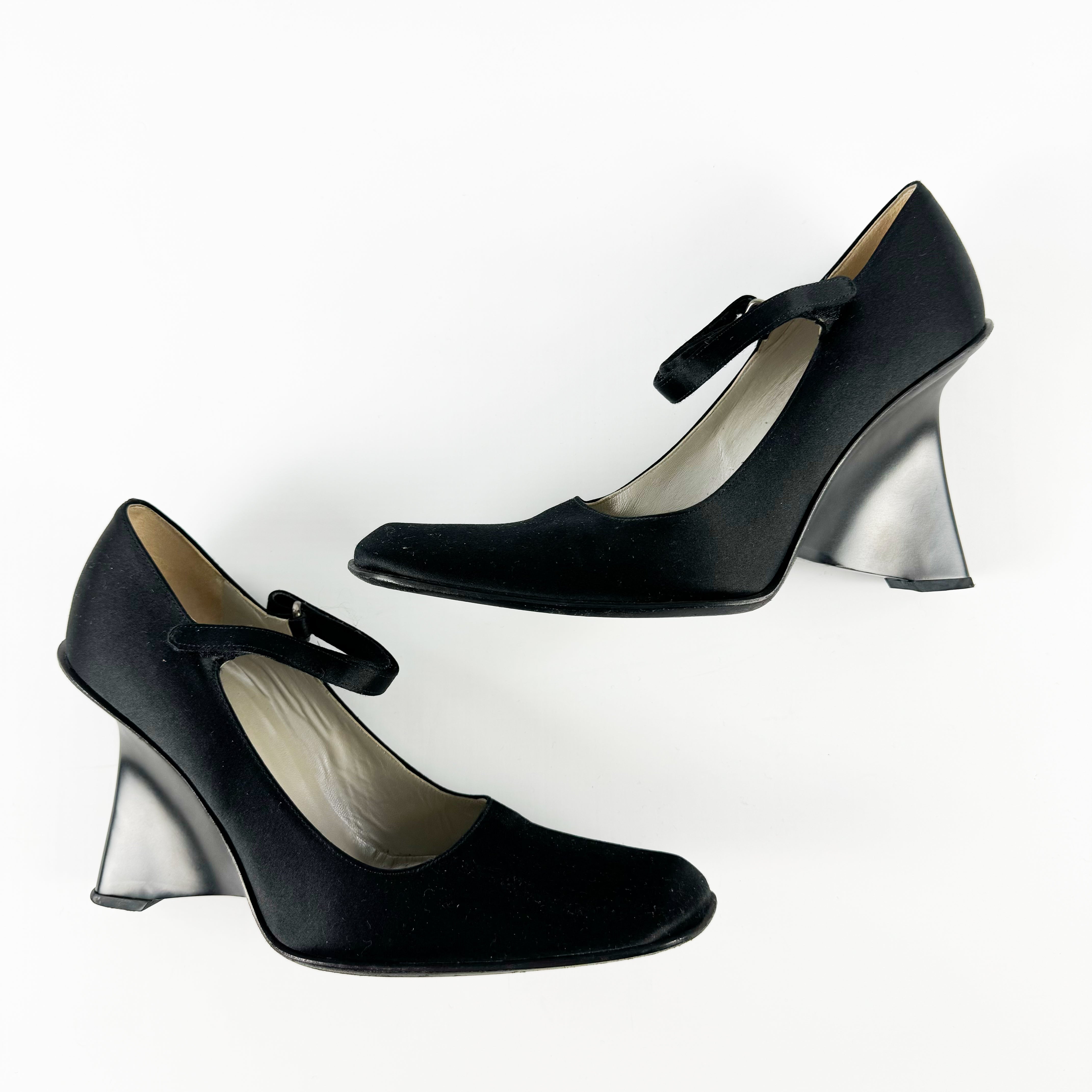 Thumbnail da6fde43-9c38-4504-8fa1-e867a18c500a