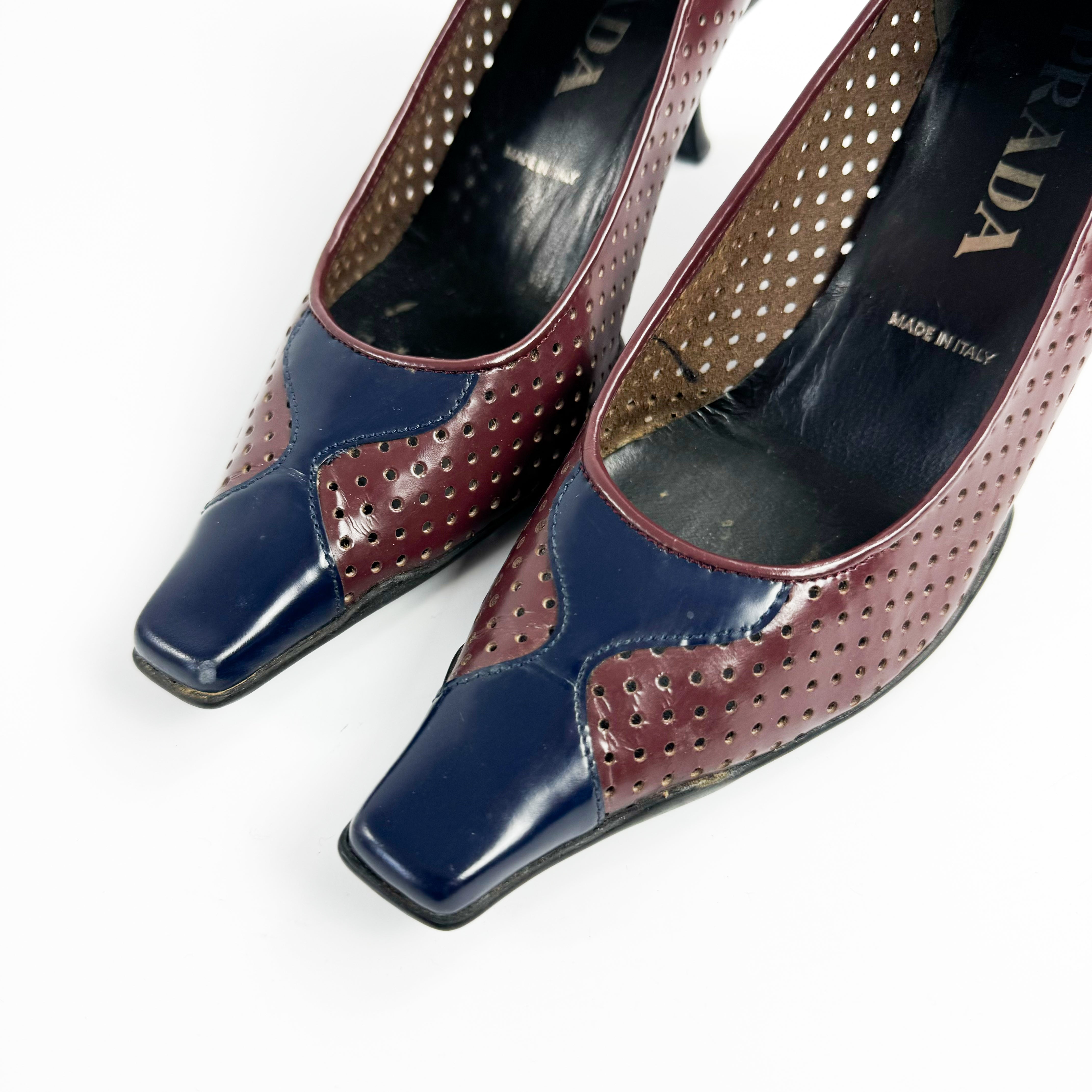 Thumbnail 390612ae-1696-4f55-ac92-0eb5927ff153