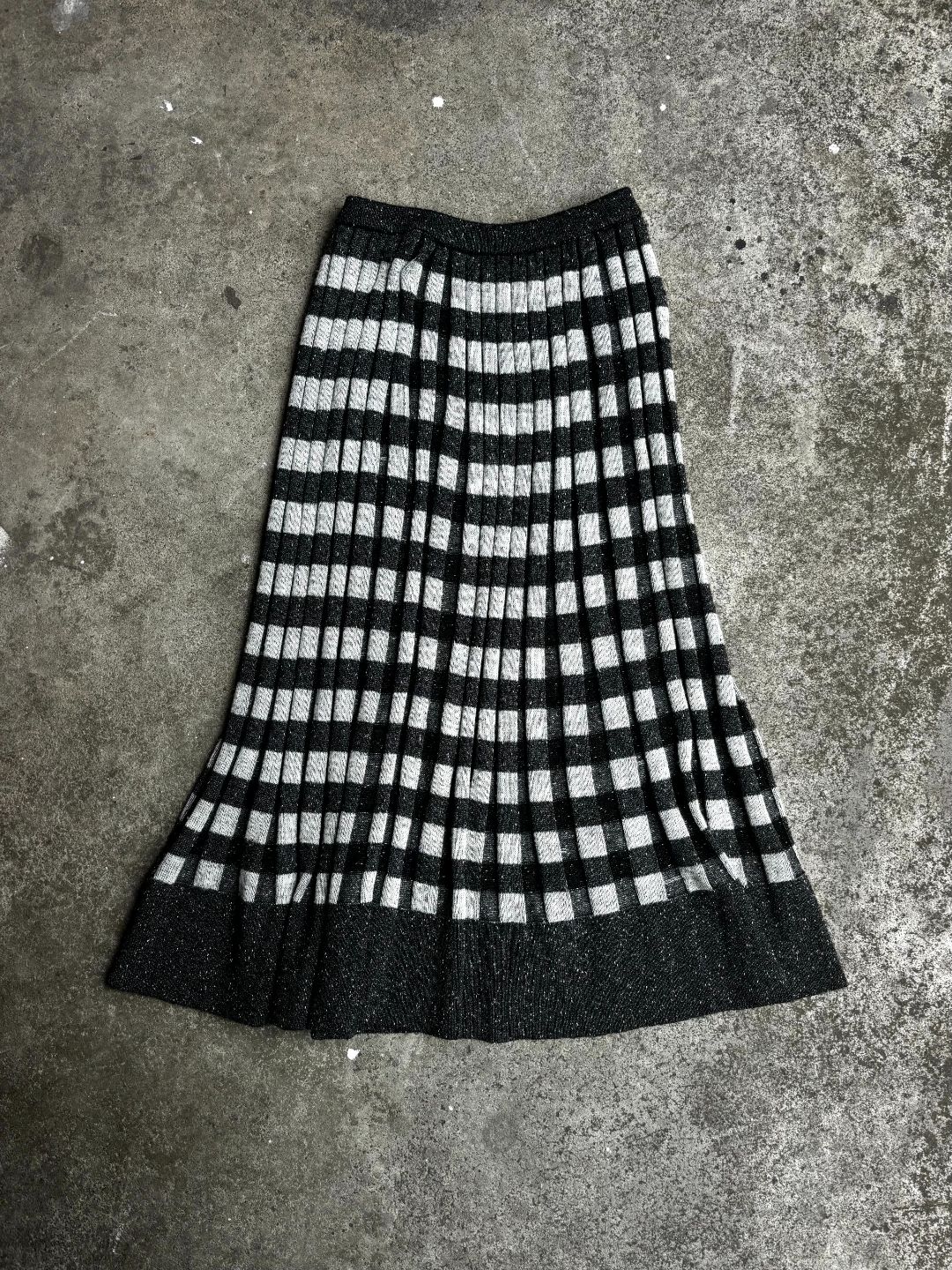 Thumbnail 3870ff91-a890-4253-93b3-36f81273296f