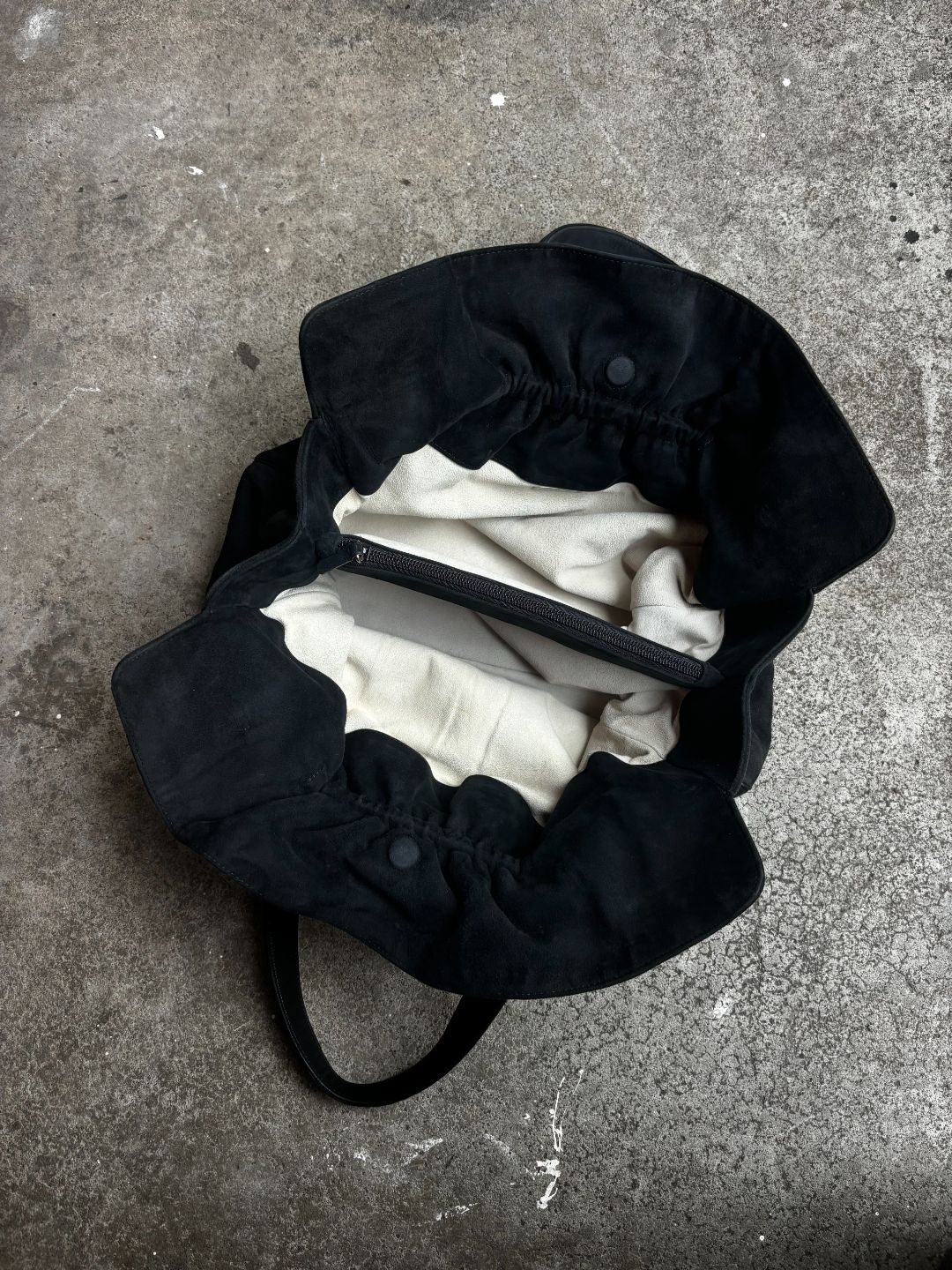 Thumbnail d704c559-e9dc-4bda-b0f4-e51273062982