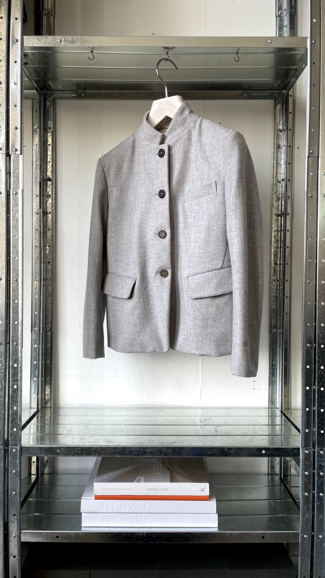 b9ae6f10-68e8-4a72-b72d-94ee5e98d3c7