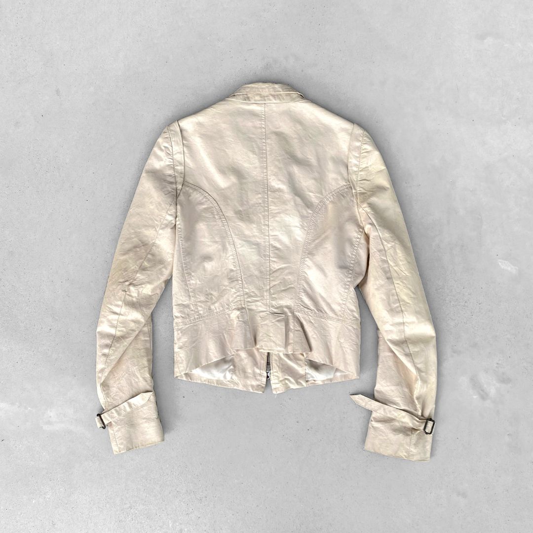 Thumbnail fda9431f-233e-46f3-b771-96a4c79c9f76