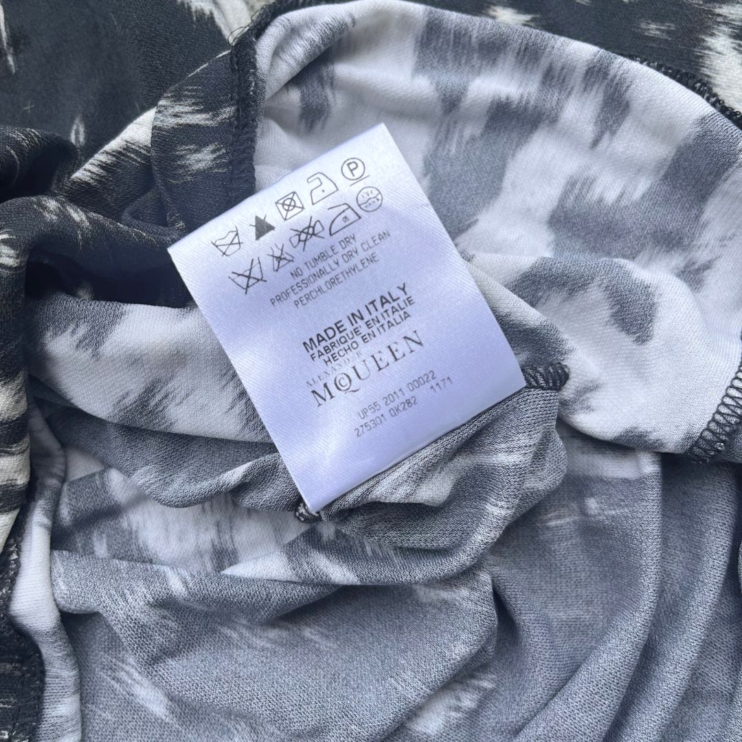 Thumbnail 54a75b8c-4580-46d9-8f86-80da2342581c