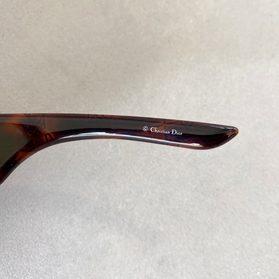 Thumbnail 819e2a2b-c5df-44b8-8a05-afbba680d497