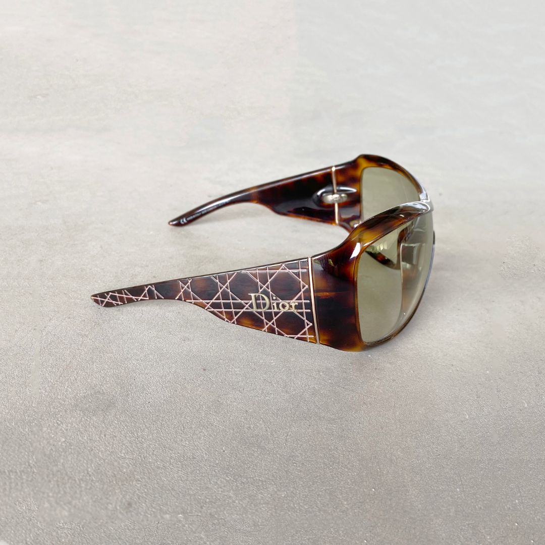 Thumbnail befbf03a-3e24-4d6f-8c1c-c655572c515a