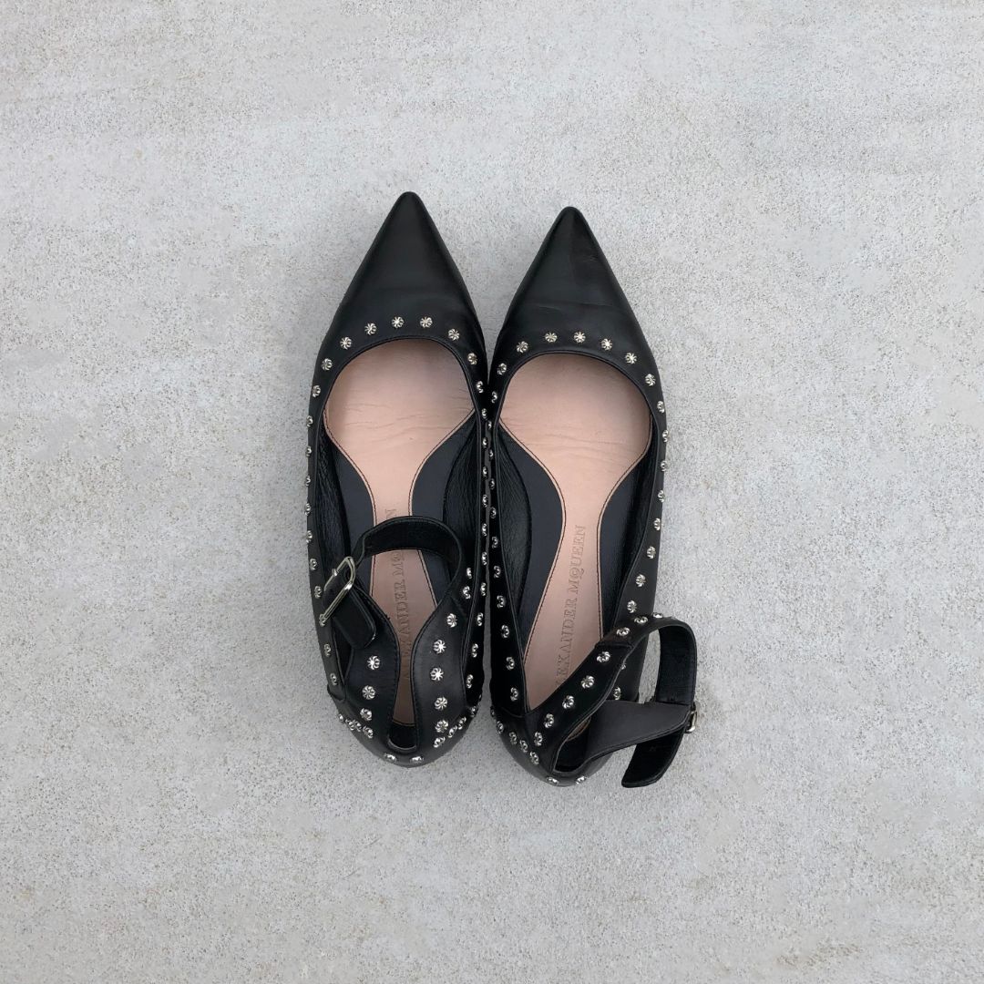 Thumbnail dd83d363-4d85-4809-8ea9-feeb13f1dbbb