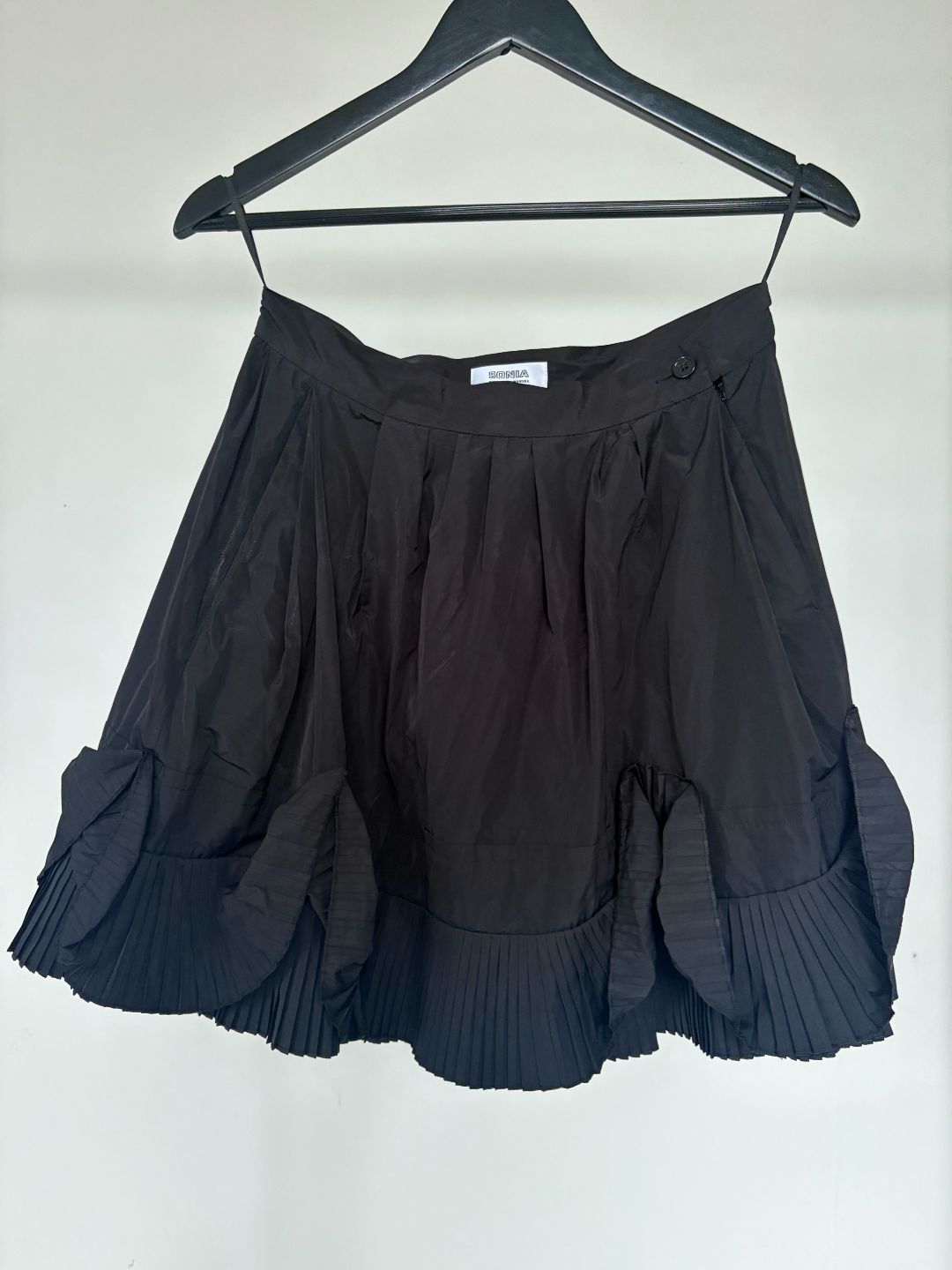 9567d541-b1b9-4167-9d6e-e805775a6e8e