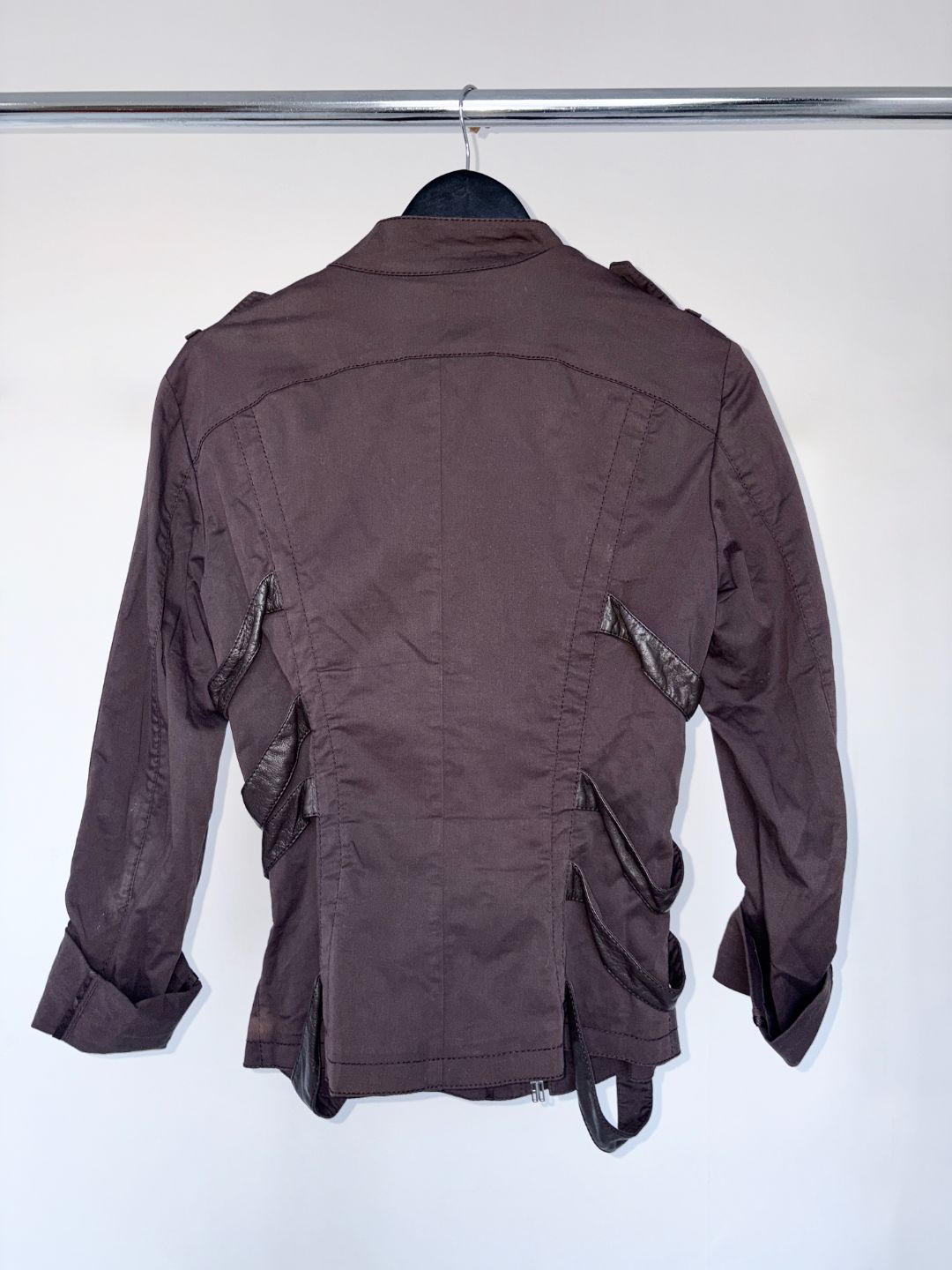 Thumbnail bd9f9de4-d704-4665-a890-abc331e0297f