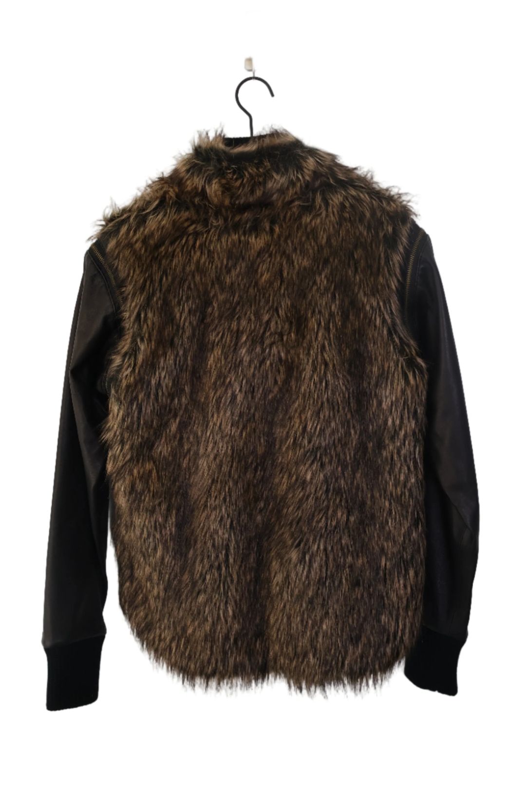 Thumbnail 2af5fc01-e0c9-4ba9-a7b1-e65098ee732f