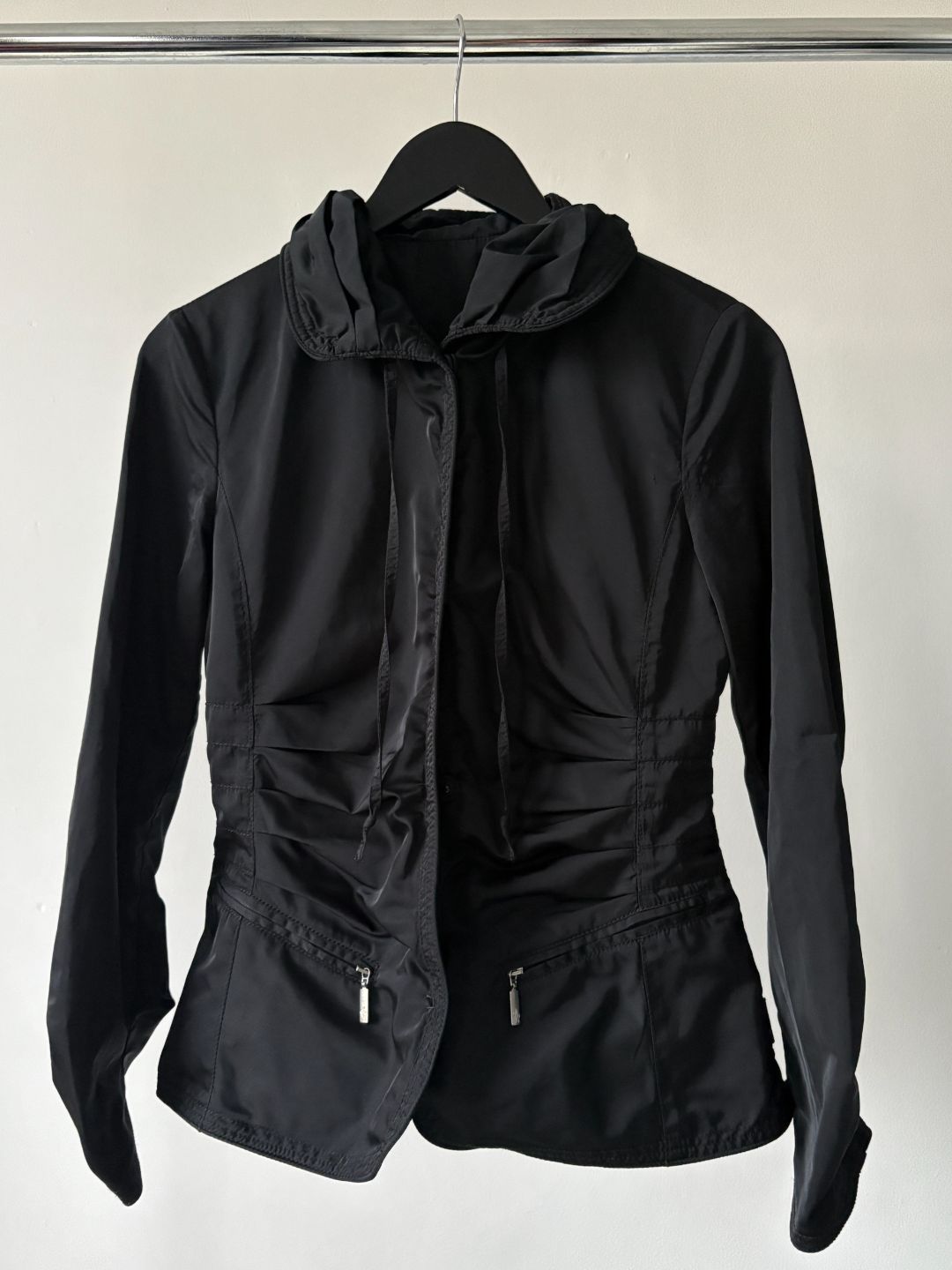 c1efc111-1a66-4725-a46a-5a83de40c113