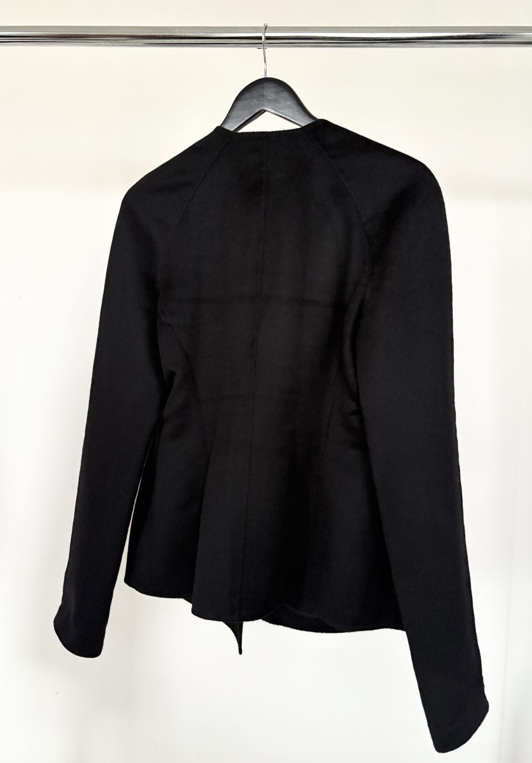 Thumbnail 3a6c7365-218b-4941-a6a9-c19135cdebe0