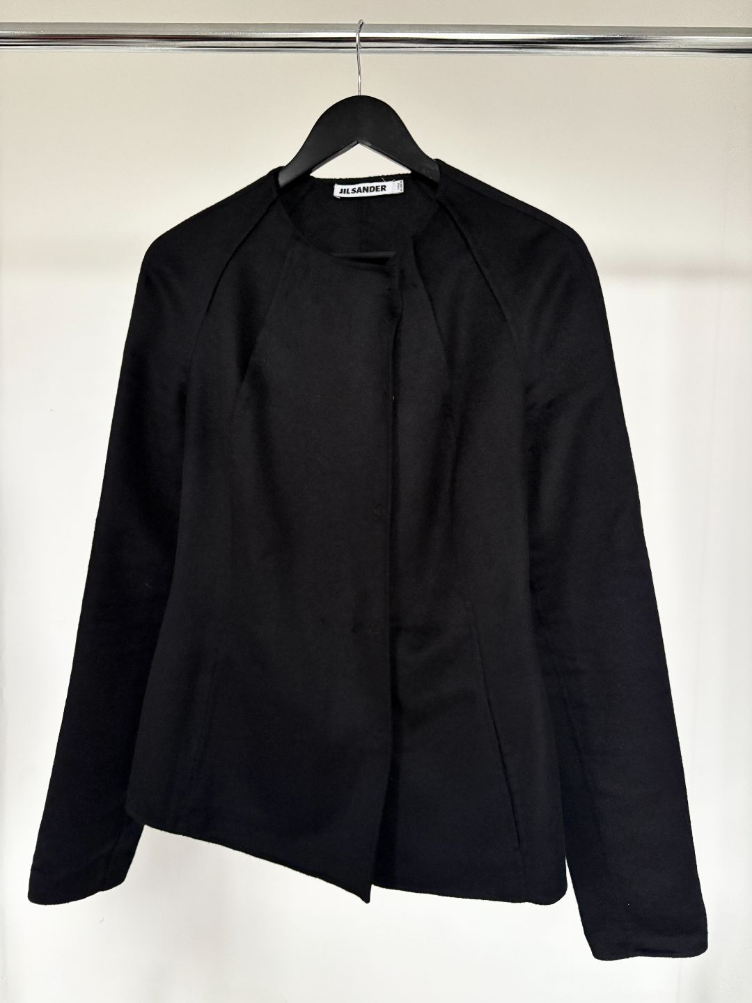 7d5fb02d-73a2-40d1-876e-39faefeebaba