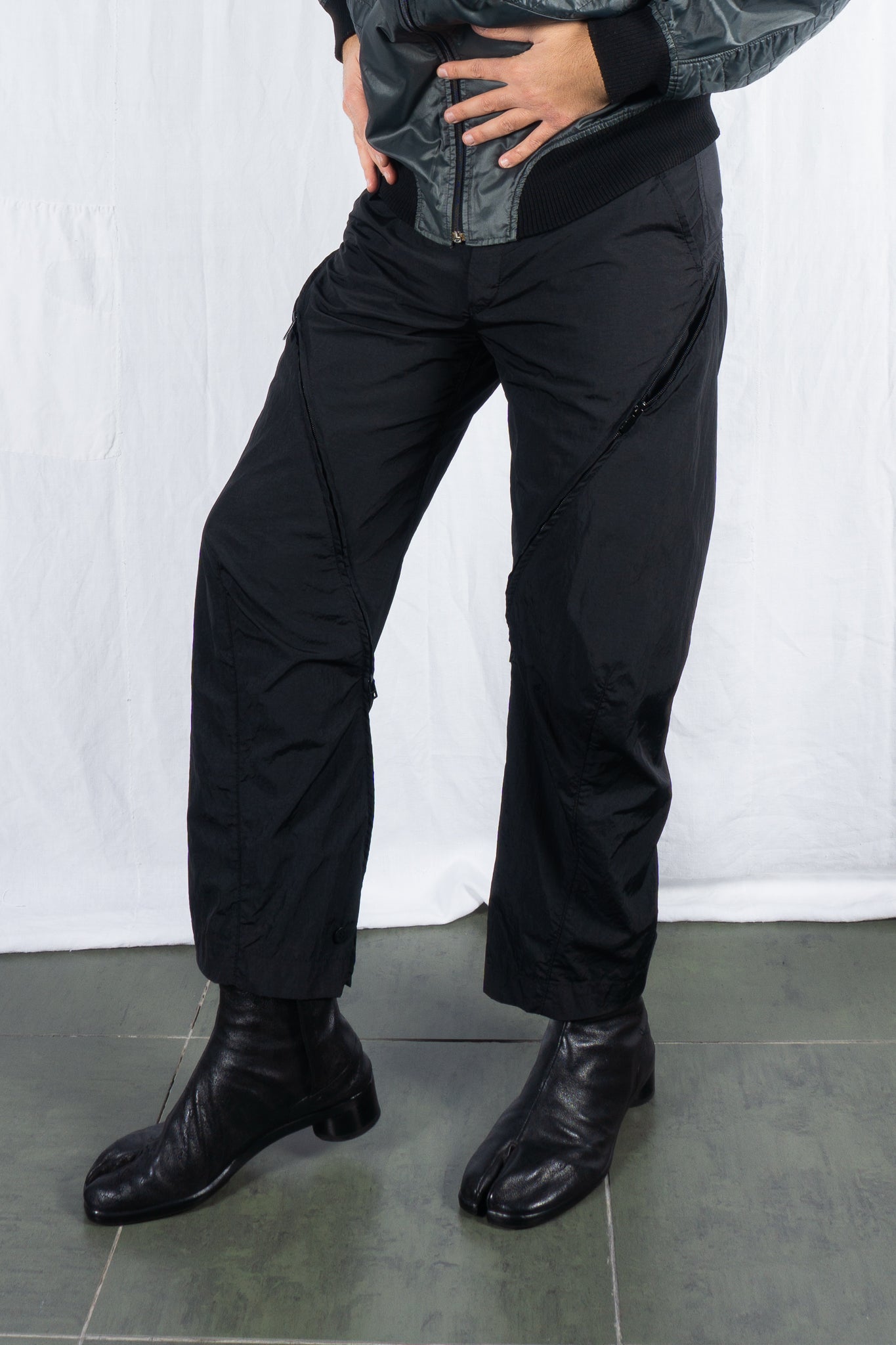 2548de72-1833-40e1-851d-fef6d36e4667