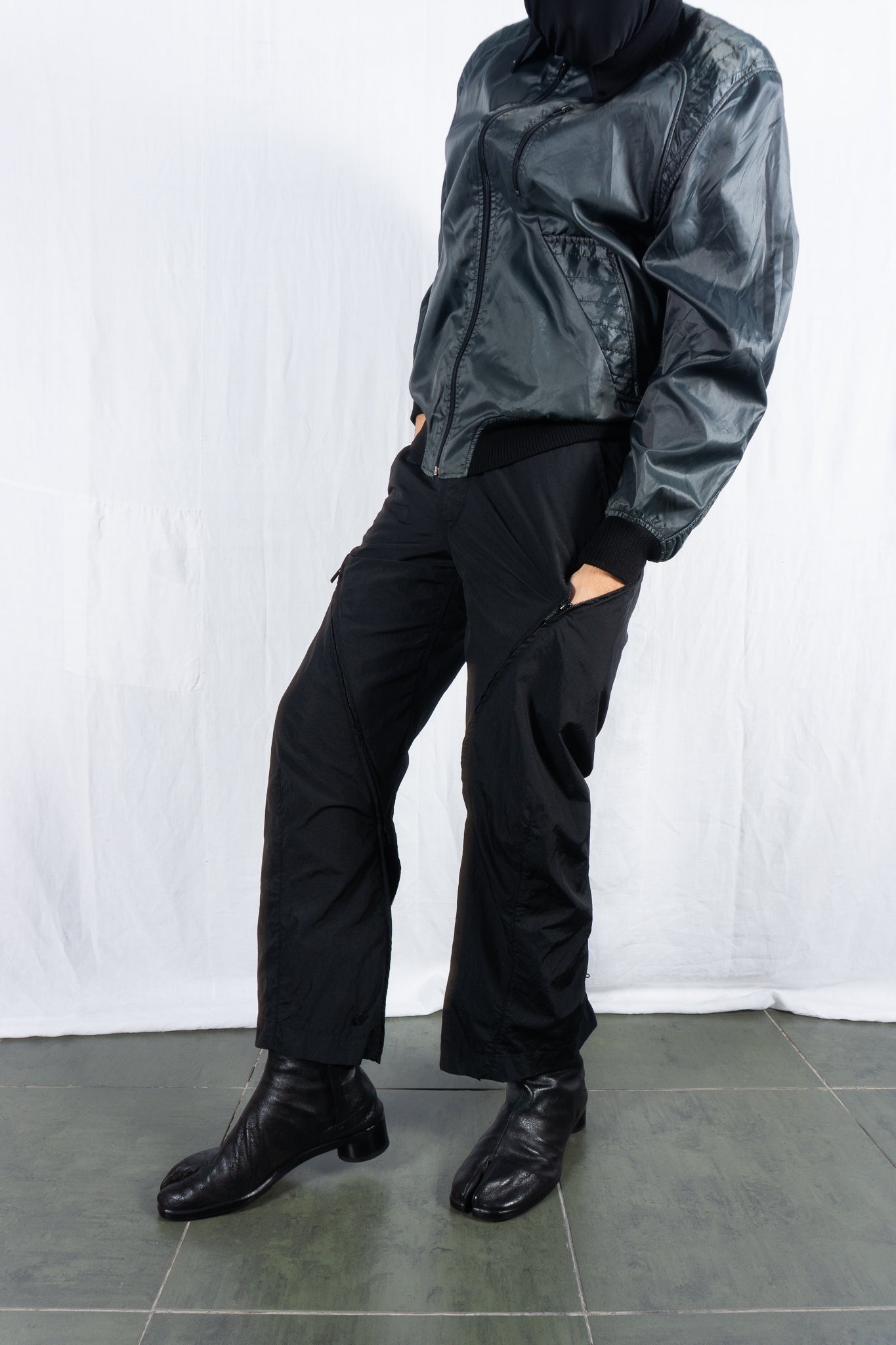 Thumbnail 28146a68-8849-4a79-8059-33ce3f83121b