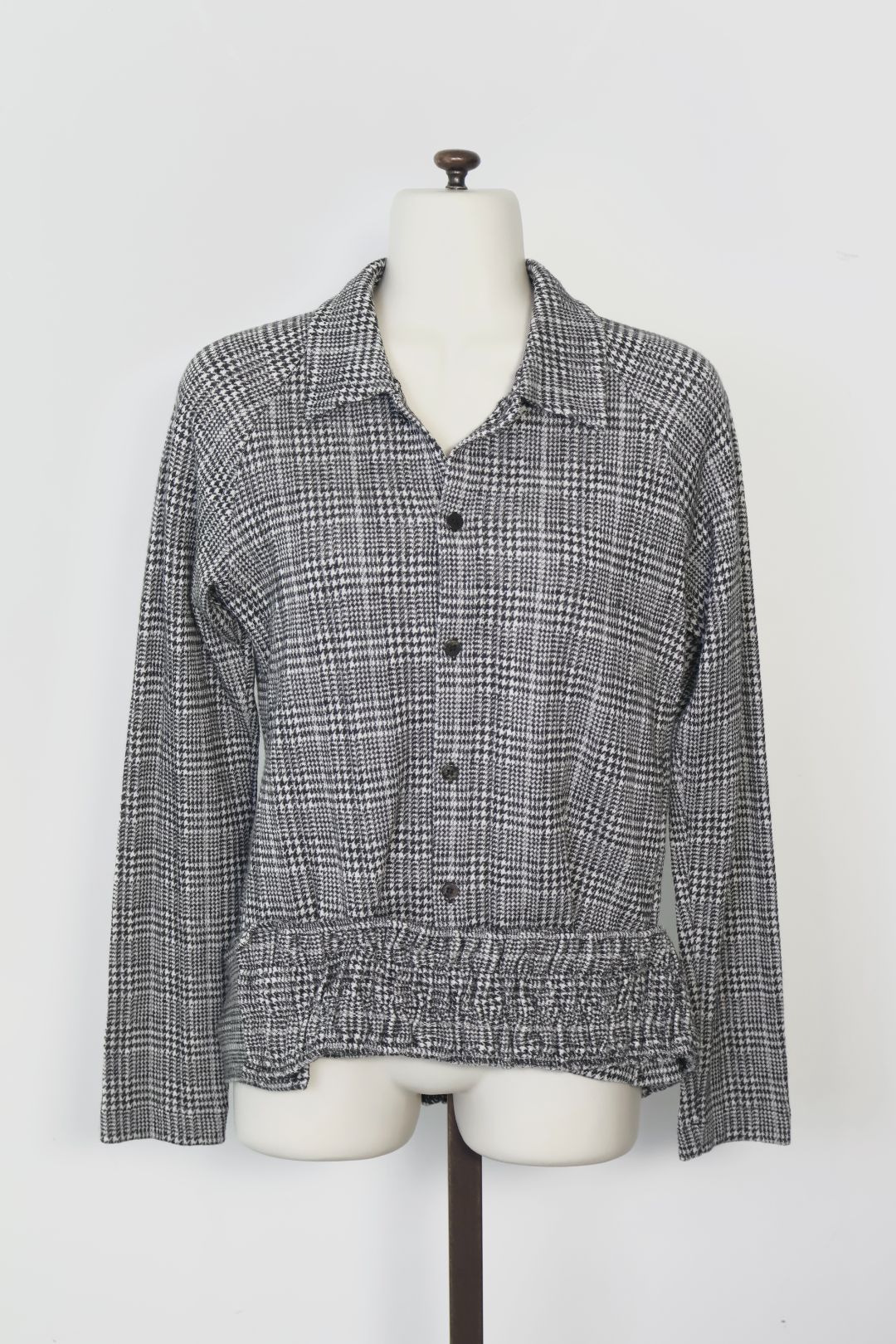 ca2a5989-f27d-4f5f-9151-baabb560191d