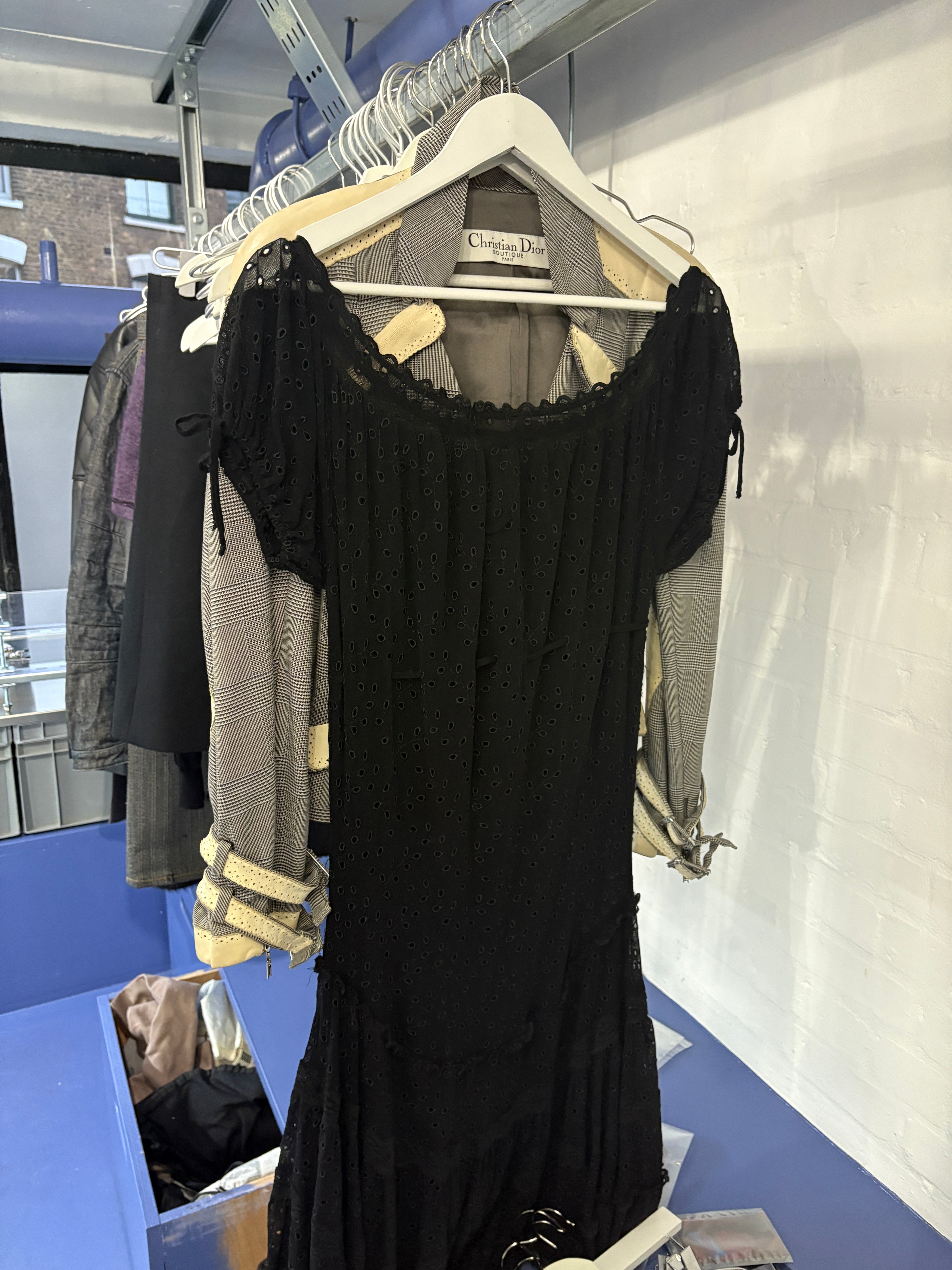 dd81f19f-3132-43c9-8a51-0c079d85f526