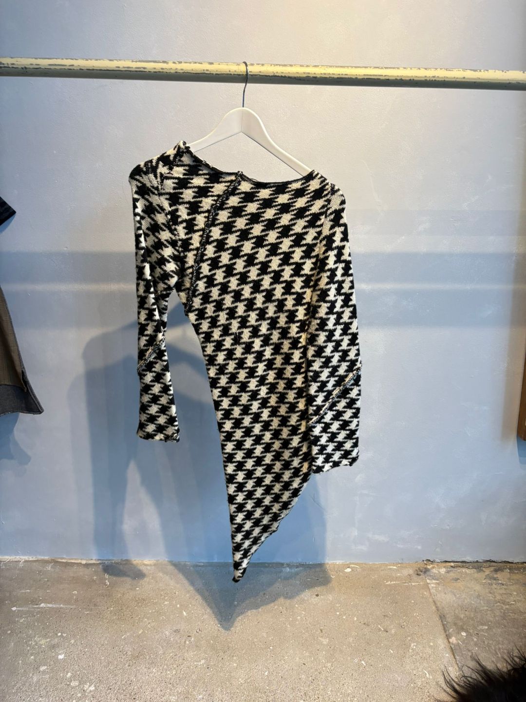 47d82e04-8a98-4b64-9490-8aa8f61bfd49