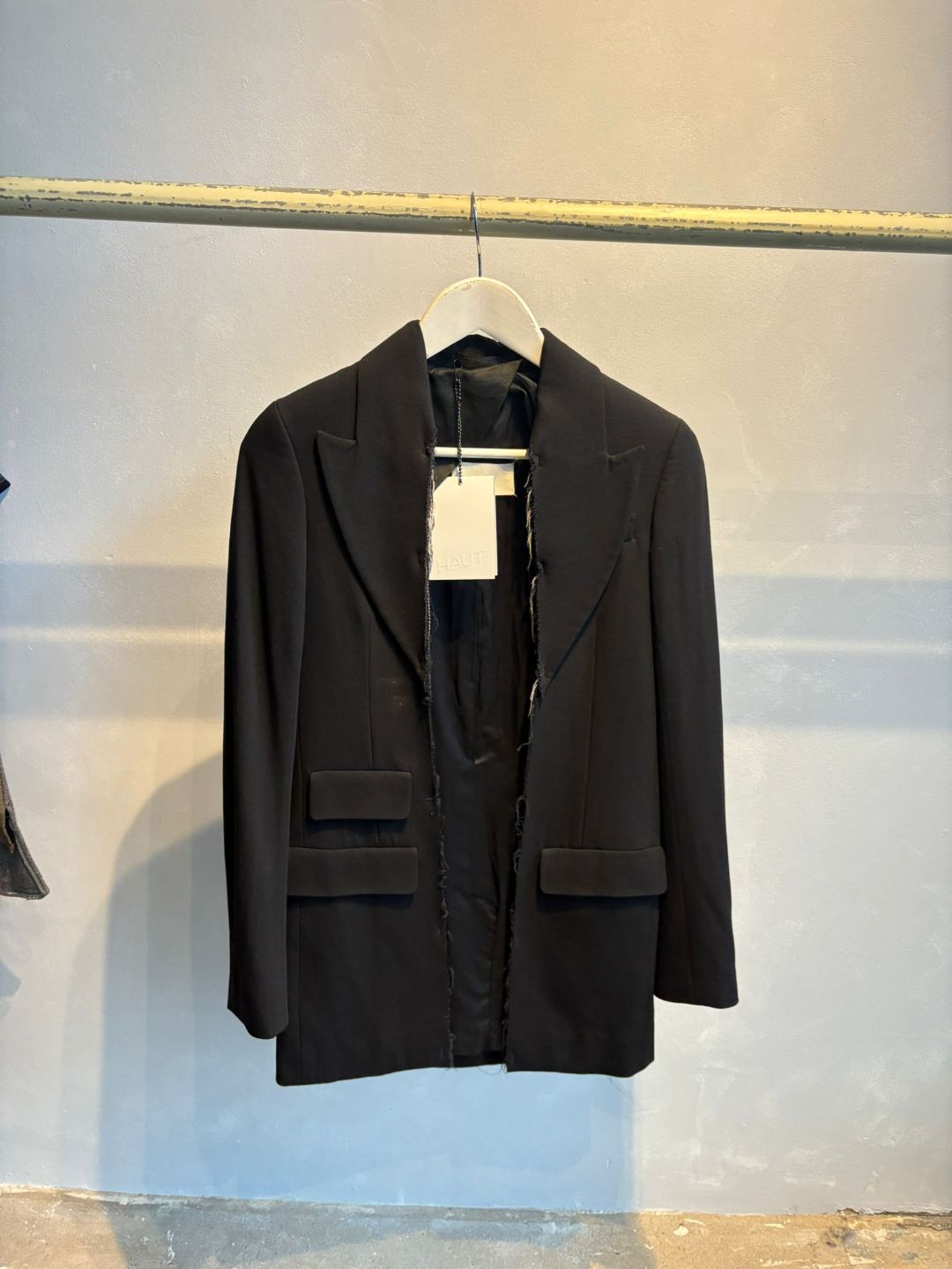 Thumbnail 2420266d-6047-4506-a11f-de737dbb7ad9