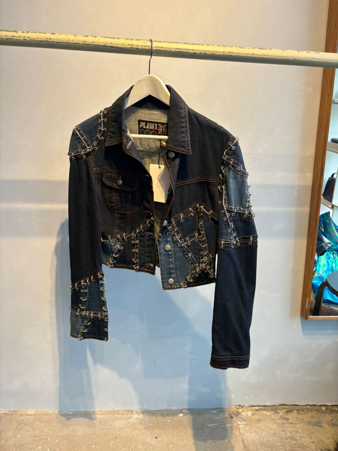 f9d8af6d-d3ab-4eea-8e54-8b37ba3bbe9c