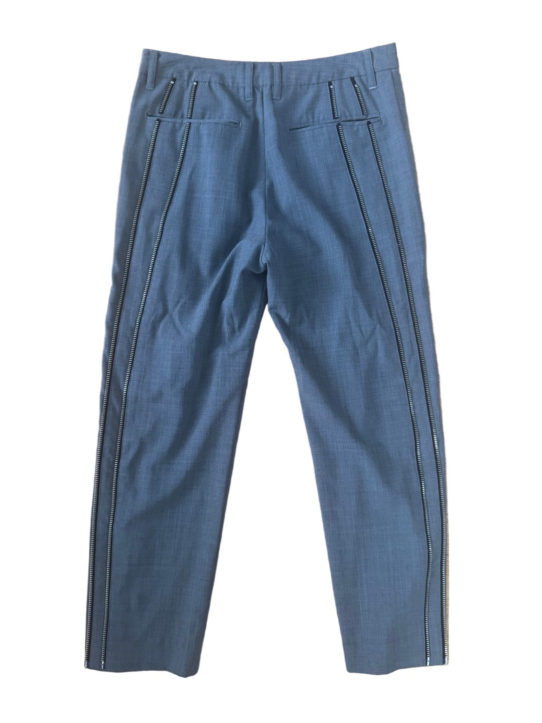 Thumbnail aeb6f6d9-c82f-465e-9607-36d2cc42544e