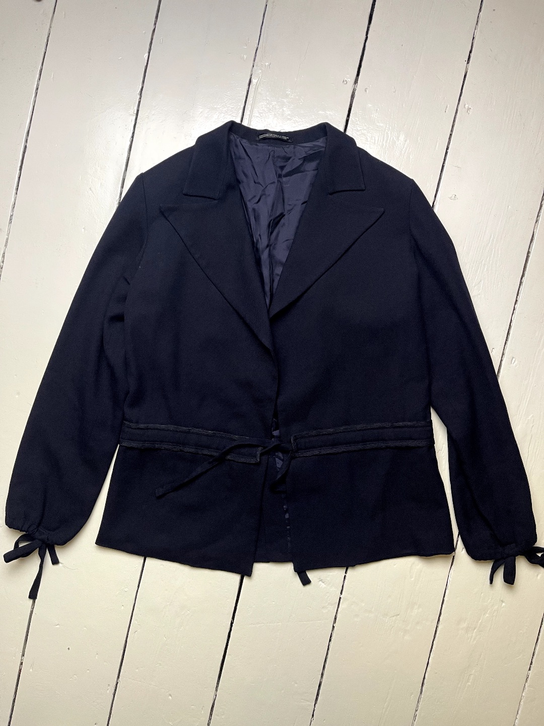 f7ce232c-02c9-485b-8d58-7f9a531aa868