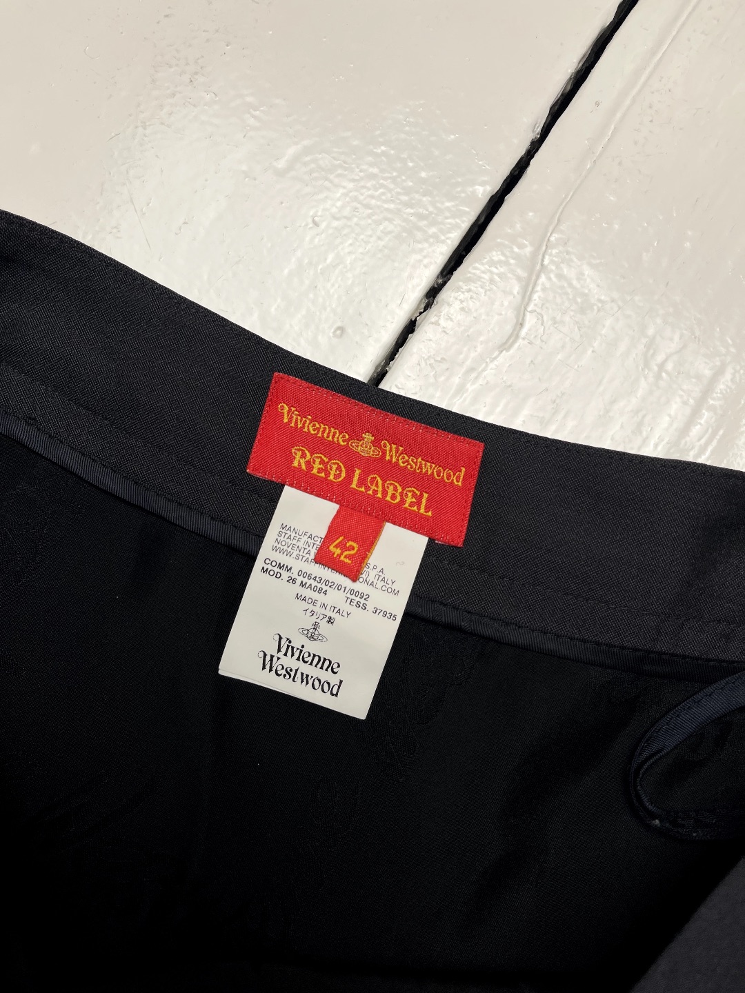 Thumbnail d5eb7f0b-8bff-4f6e-a1a3-55158736bb1e