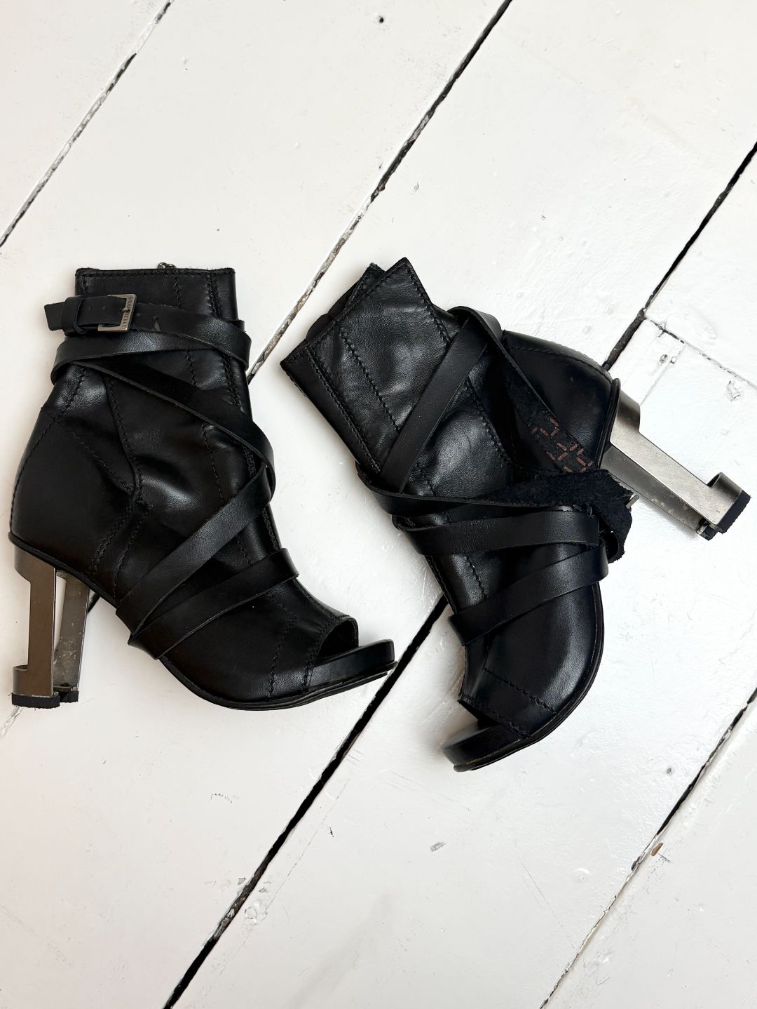 f888fc50-e7a6-4316-aced-15ed880e9625