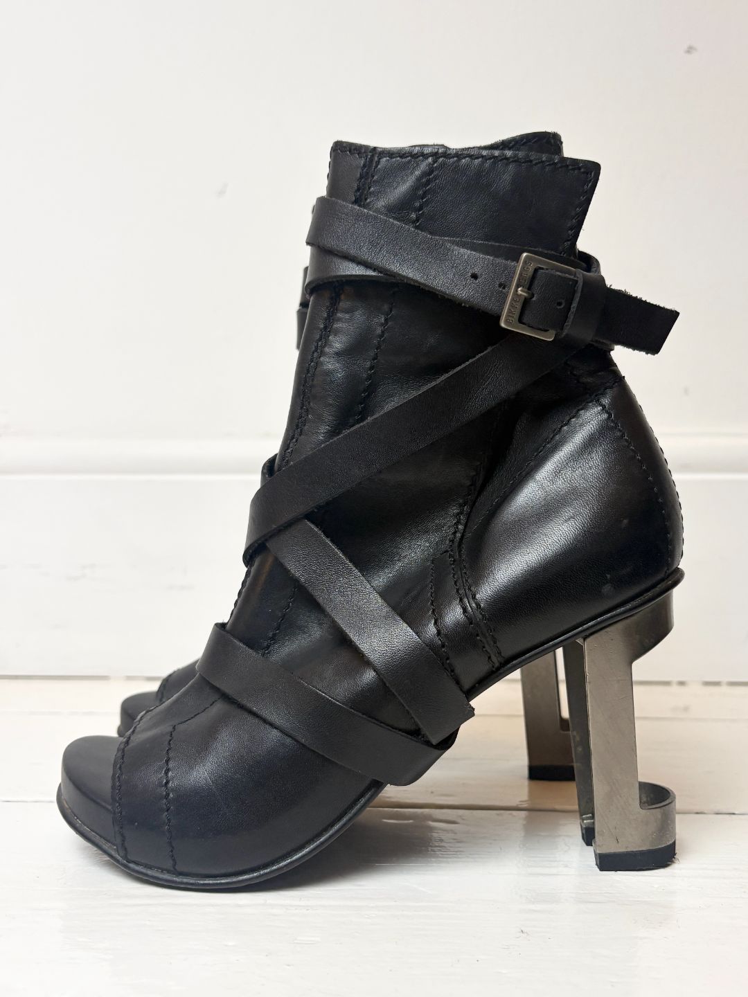 Thumbnail 3a898f15-8078-4dab-9d6e-2e424b3bbdce