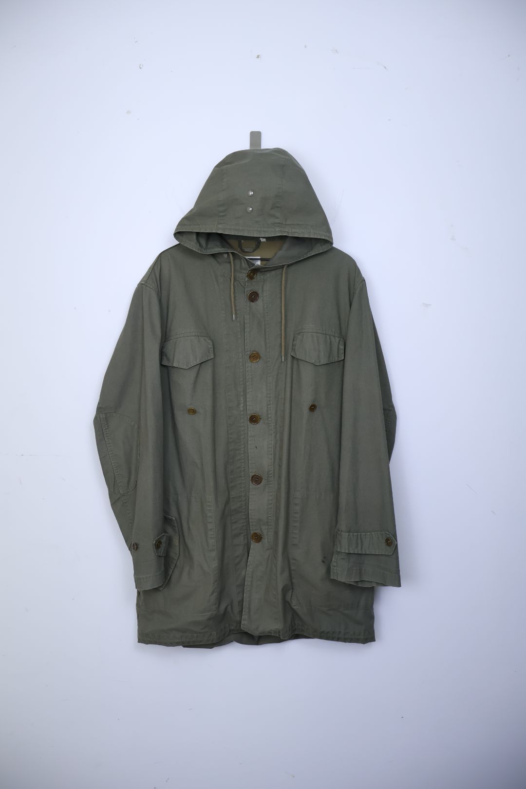 19d444fd-f438-4b9c-bd4a-9b54d3fc5160