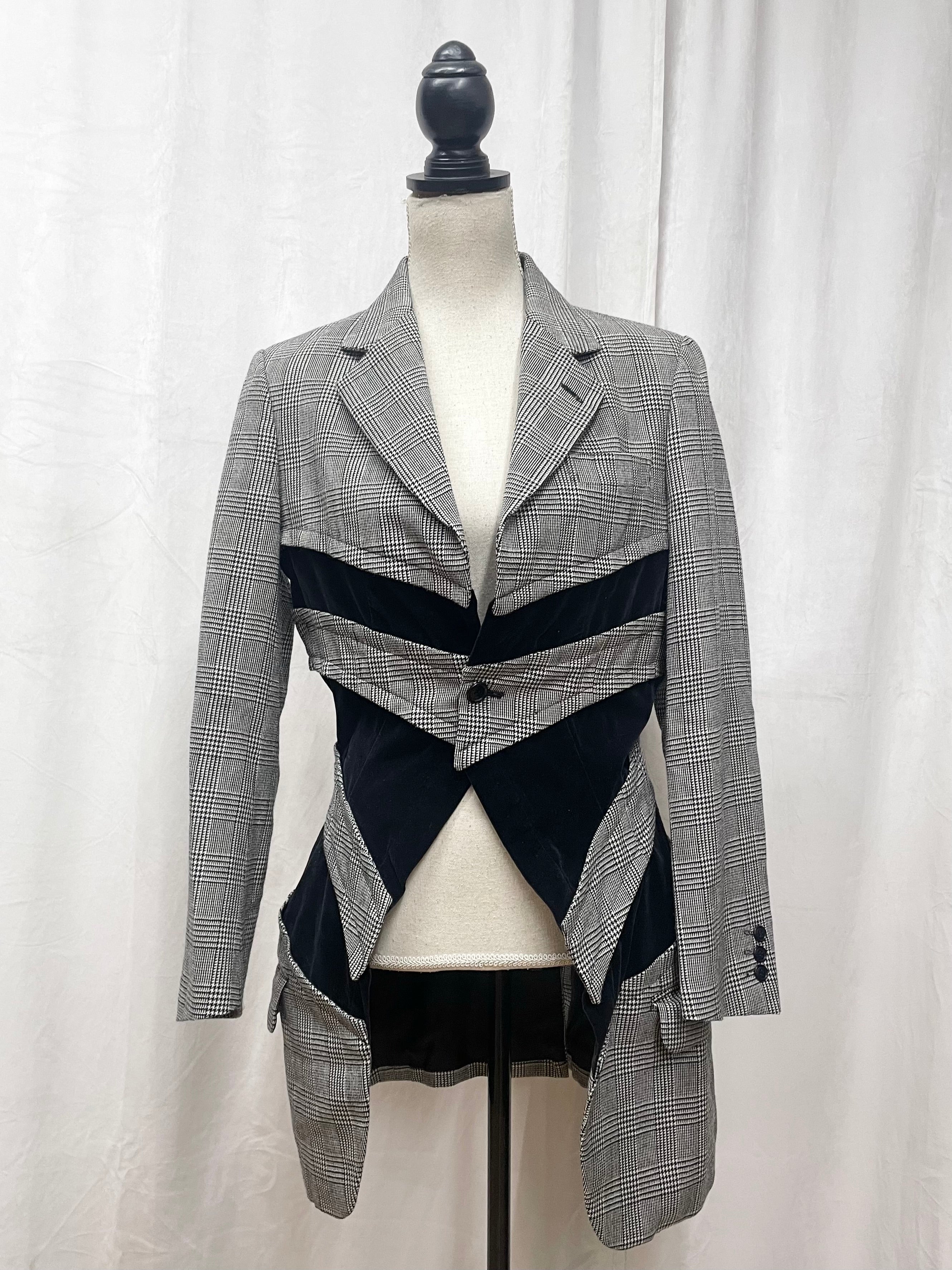 Thumbnail 2c337069-db00-415d-87d2-7caaa1073bf1