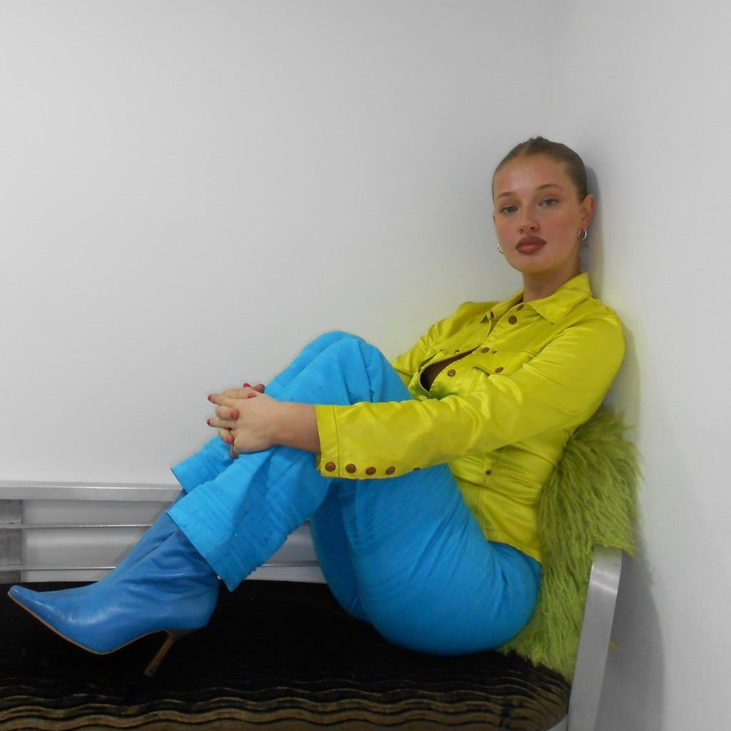 Thumbnail 80f0d9ce-9bfd-49a1-b58f-876df6851fda