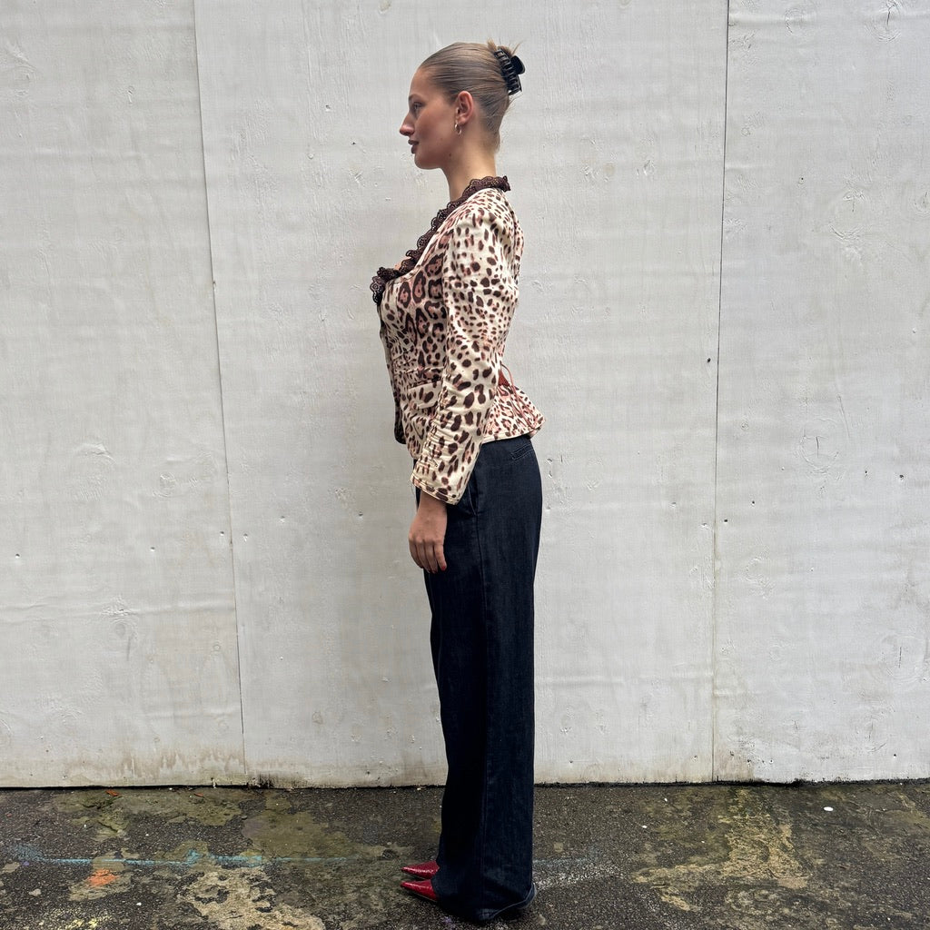 Thumbnail 4d44f2f0-b9ec-451c-b8ba-e5e3e8652643