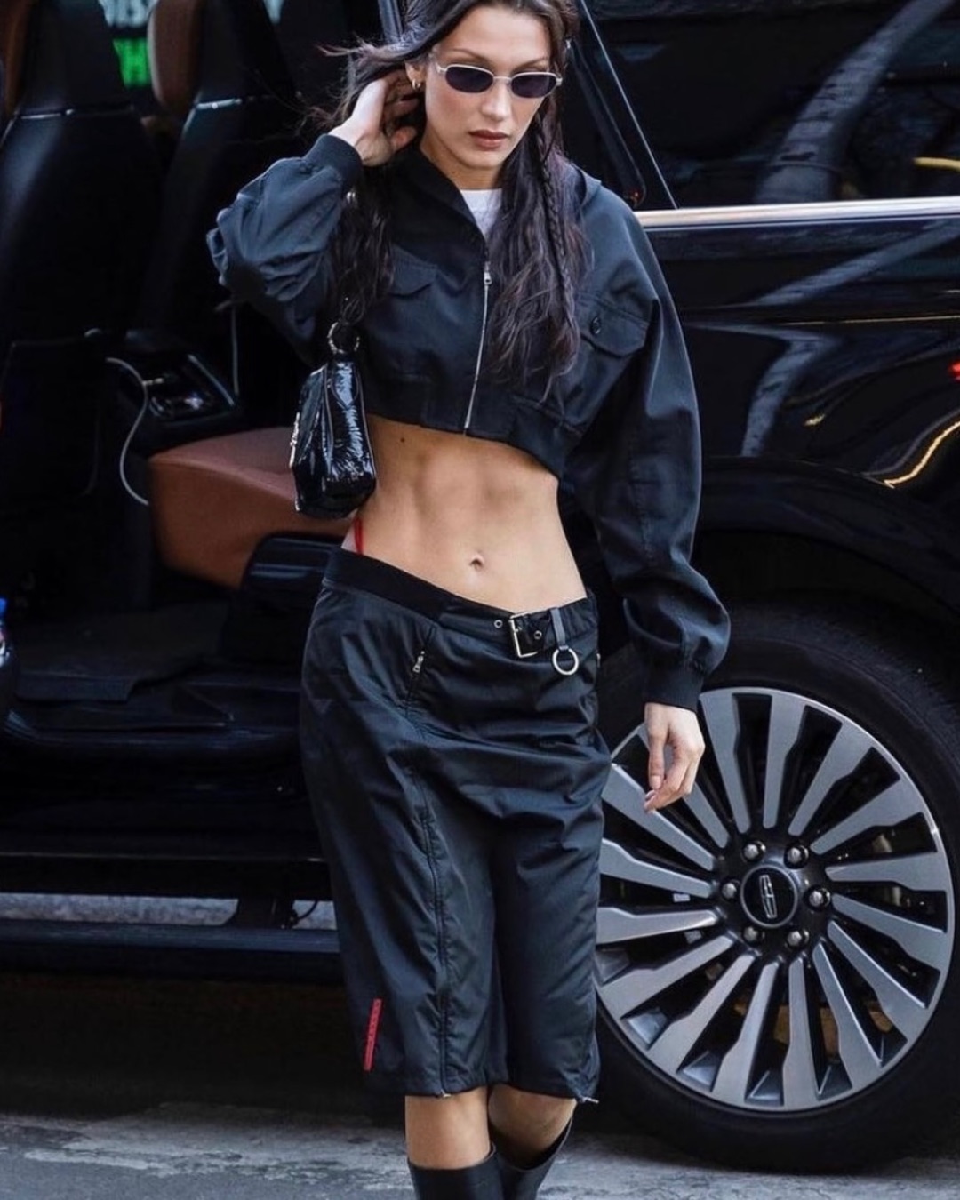 Thumbnail 0a8a4726-a4ce-4e72-96a5-83f99f0fe8a1