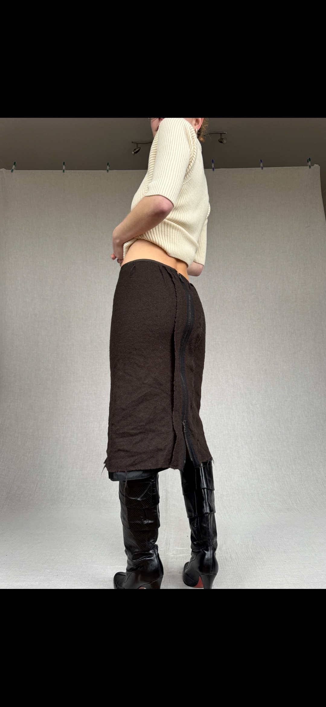 Thumbnail 5b71e7d9-d42b-4741-8b0b-12d507cff27c