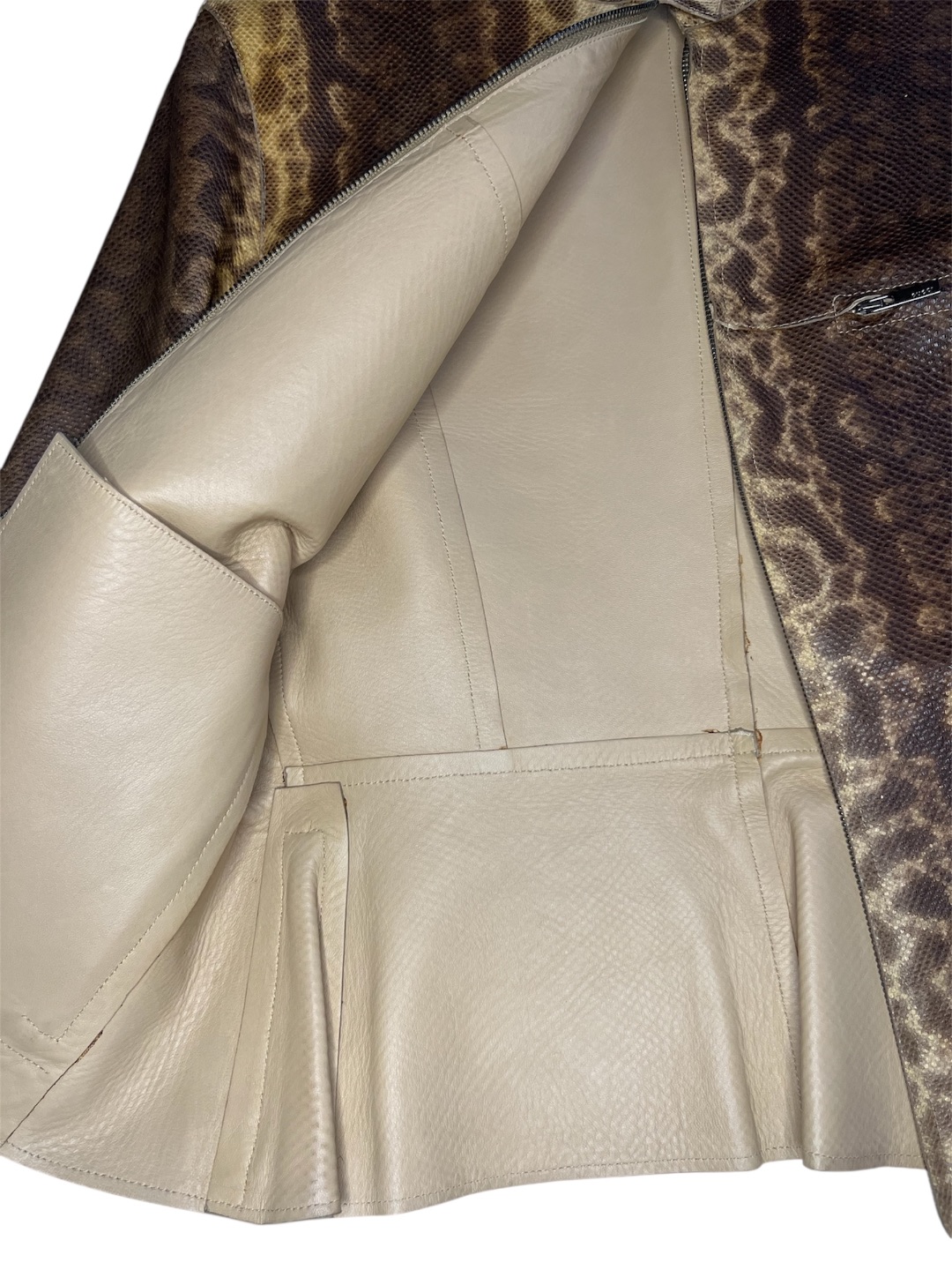 Thumbnail 6a928260-add2-470b-a234-0821afb819bf