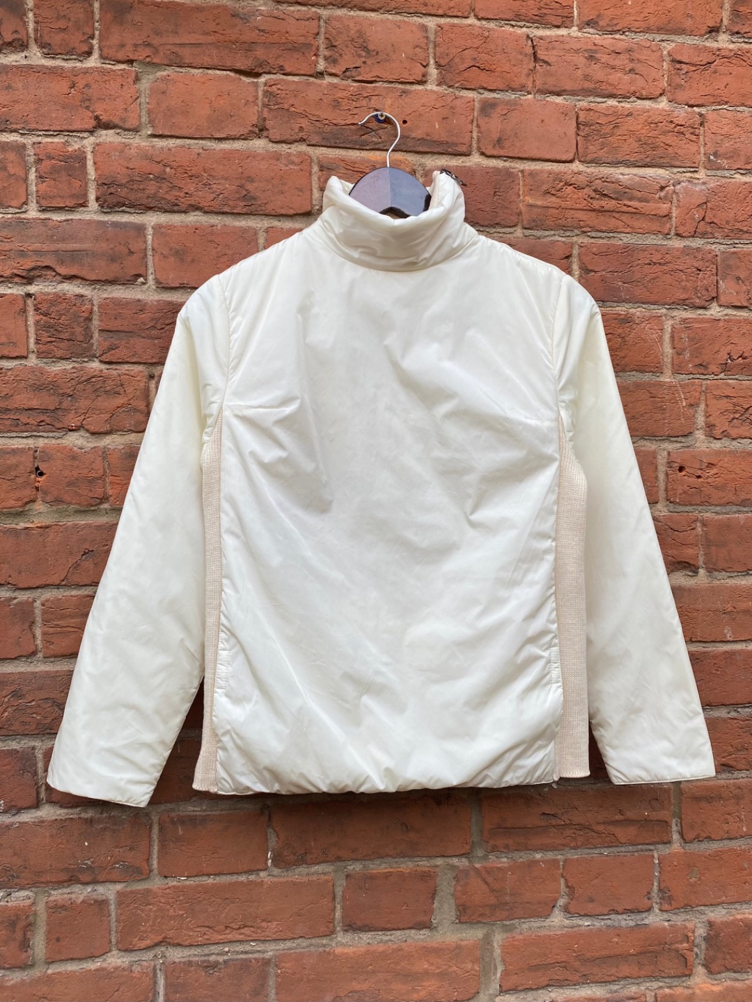 064f2d8c-7757-45e0-930a-d0ba252e0c28