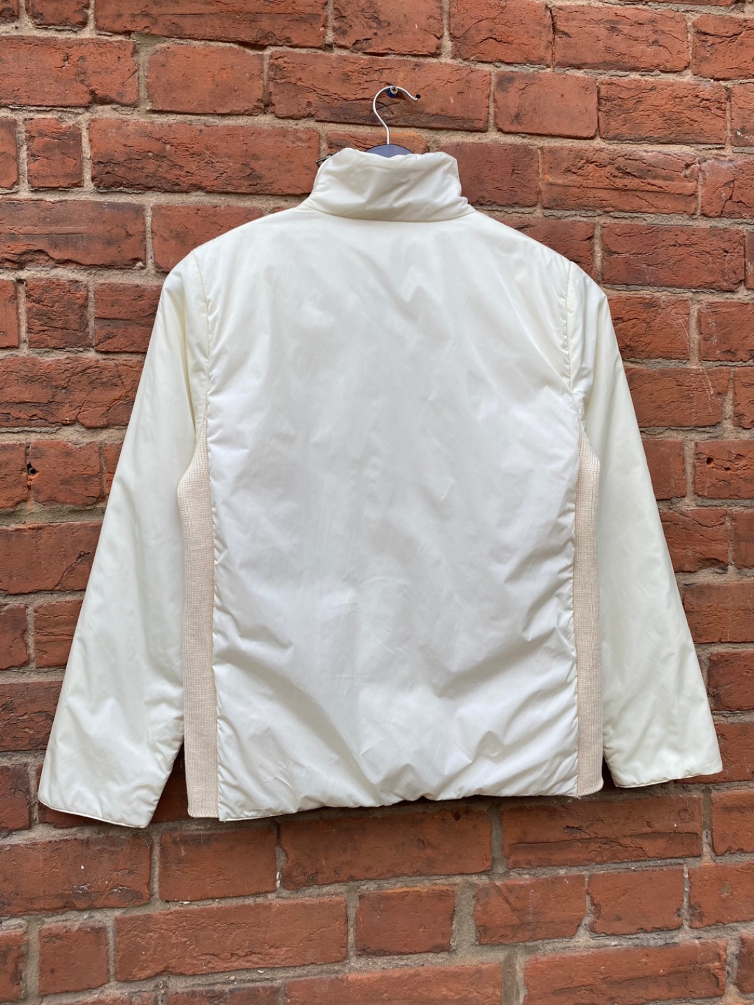 Thumbnail 1a6199ed-a28d-44e1-a0d3-98c39cc9f211