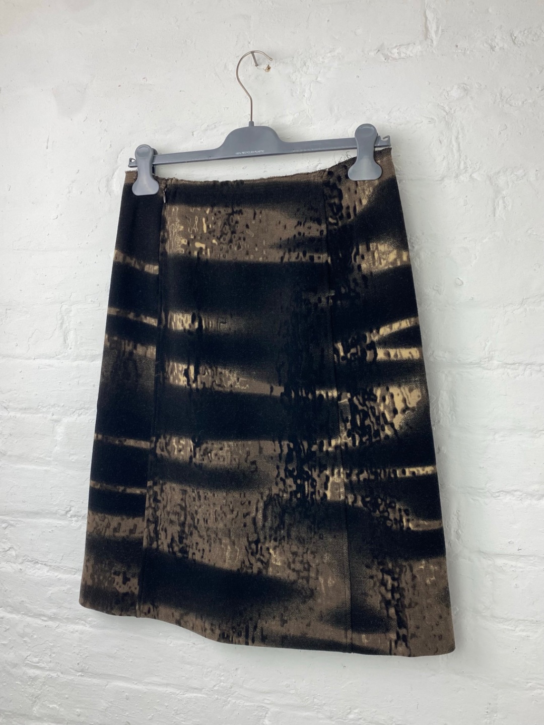 Thumbnail 71cc3262-848d-49fc-9bae-46484d66183a