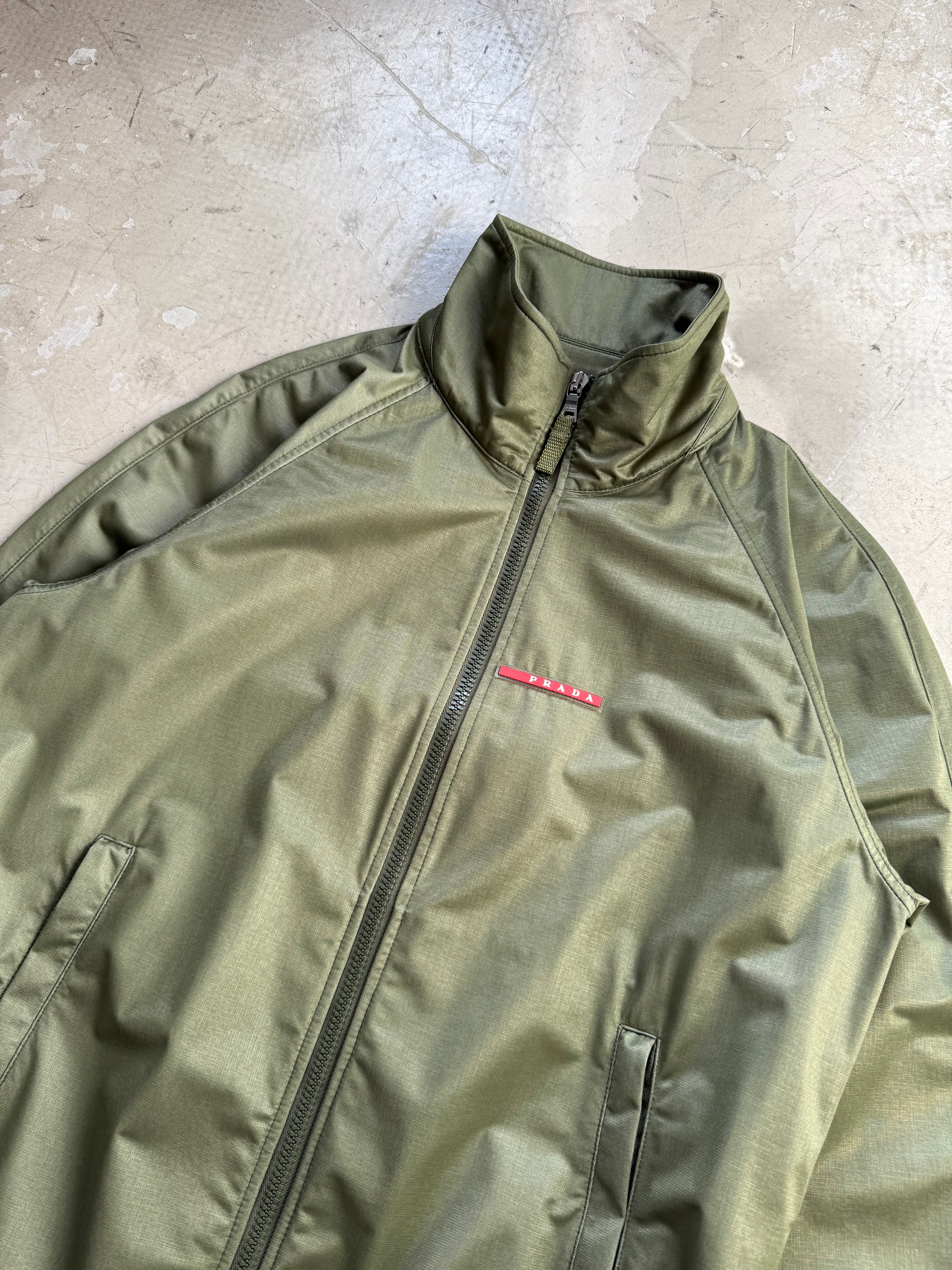 Thumbnail 7ebad850-0025-407b-a43c-e838d6e91975