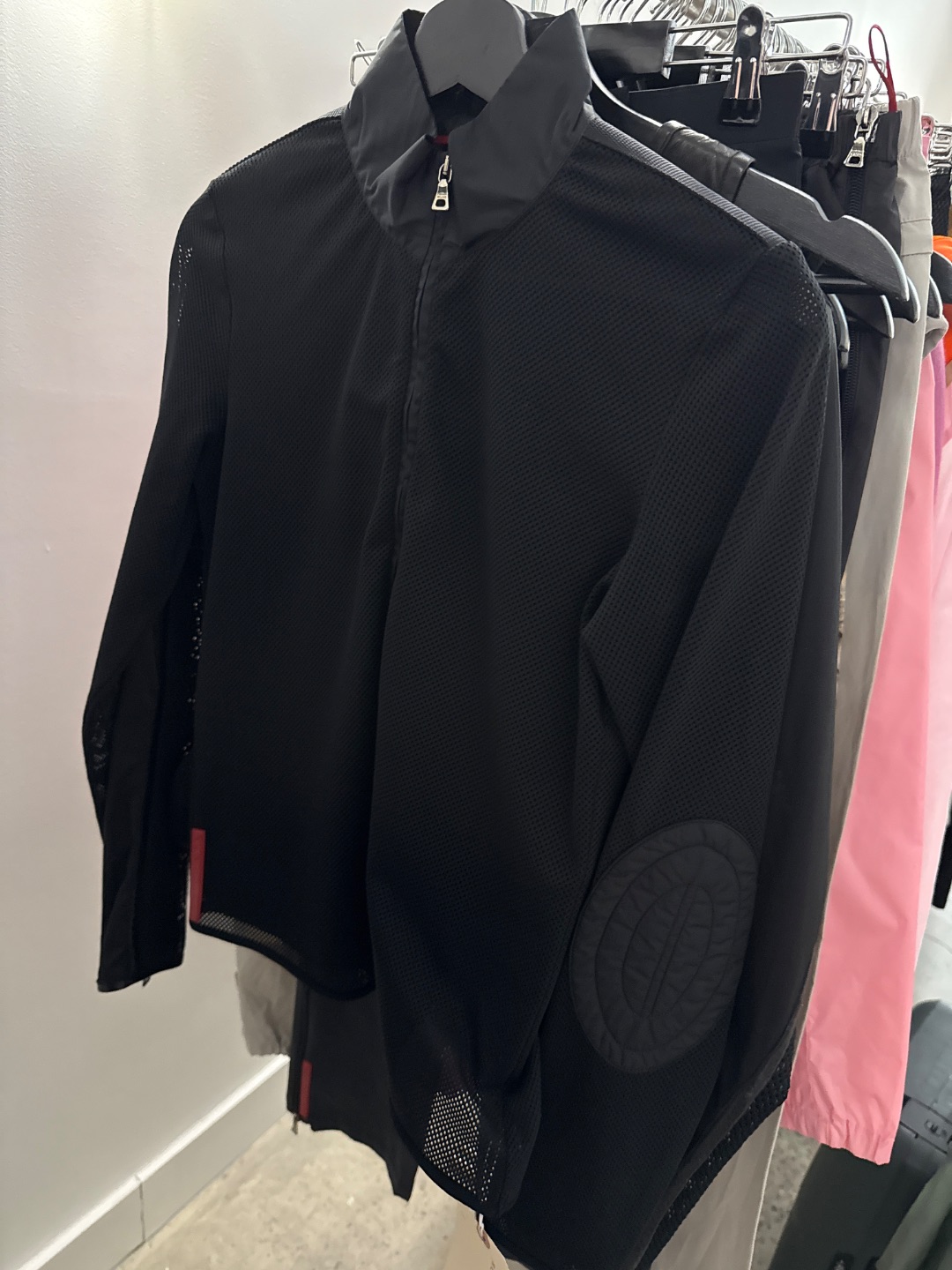 094f6bbe-e63a-4af7-8314-7be6ad869ab3